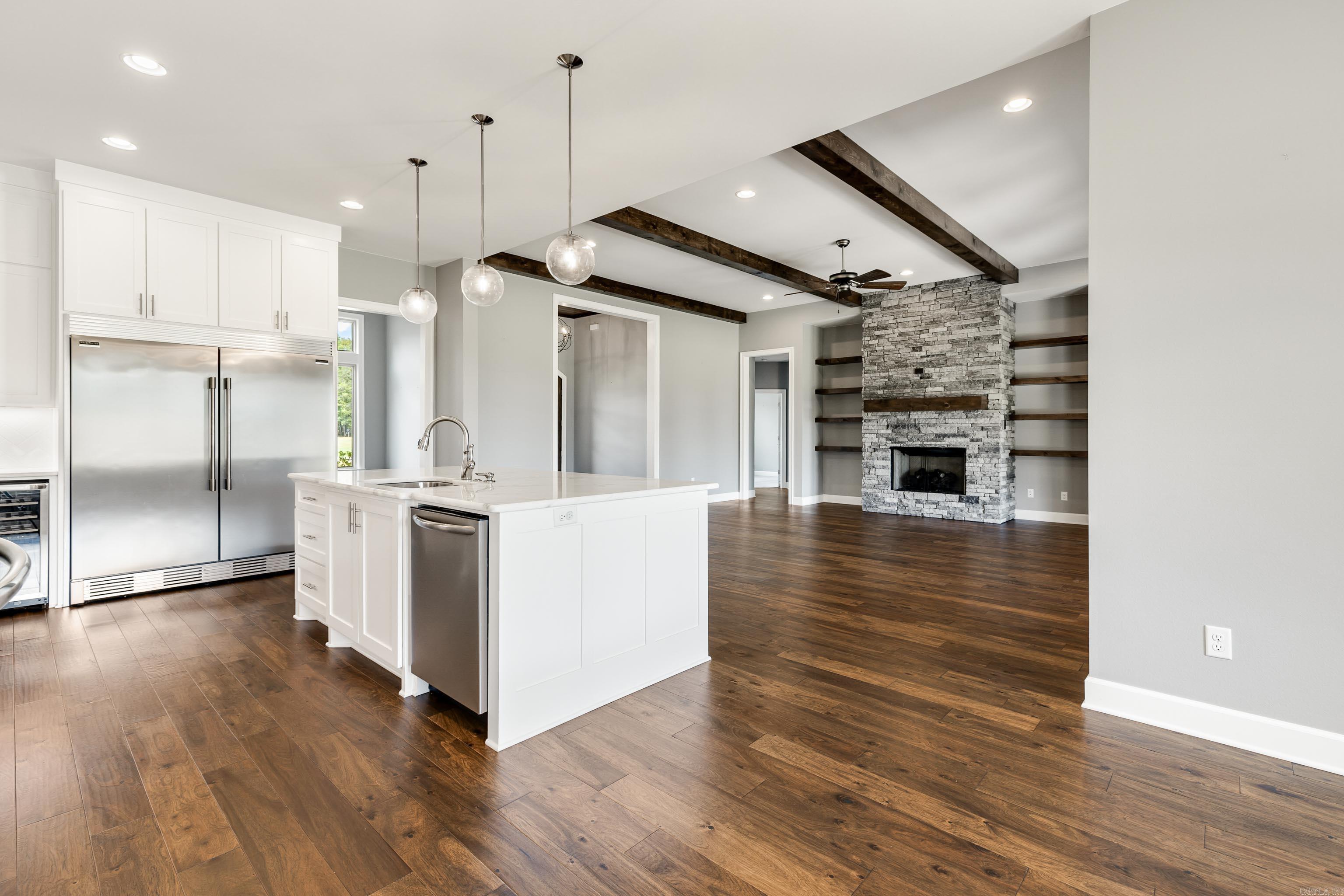 THE VINEYARD - Residential