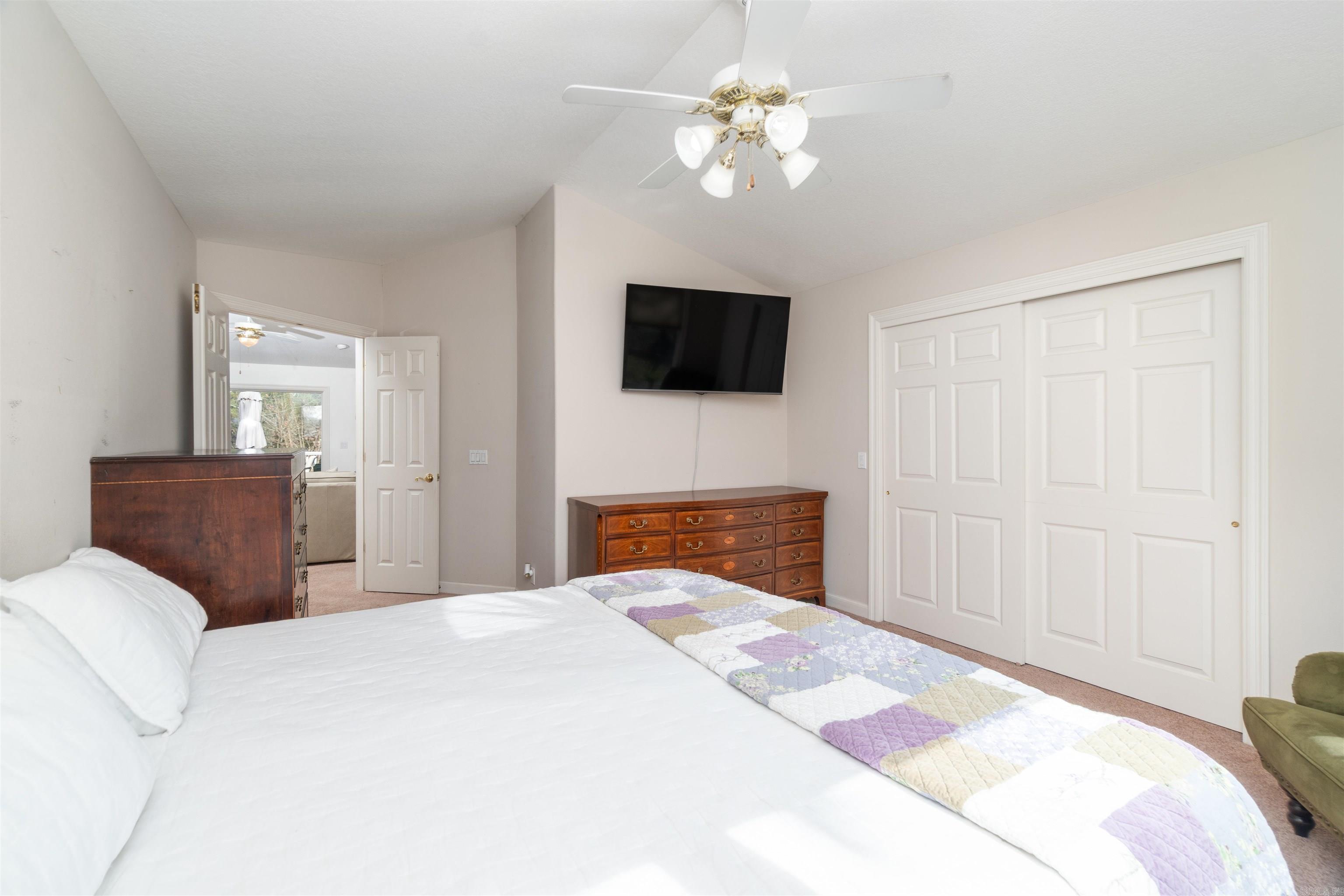 Isabella - Residential