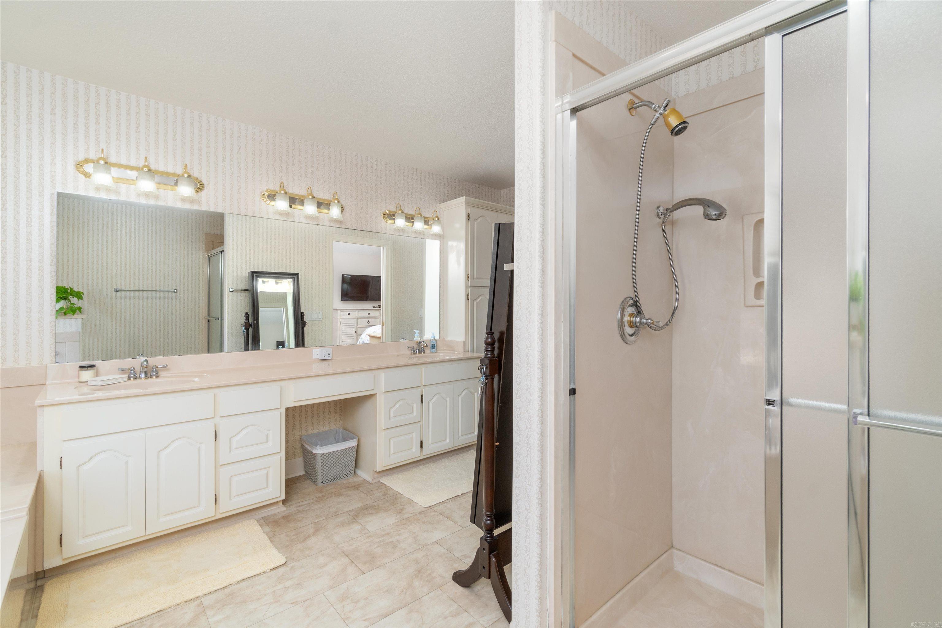 Isabella - Residential