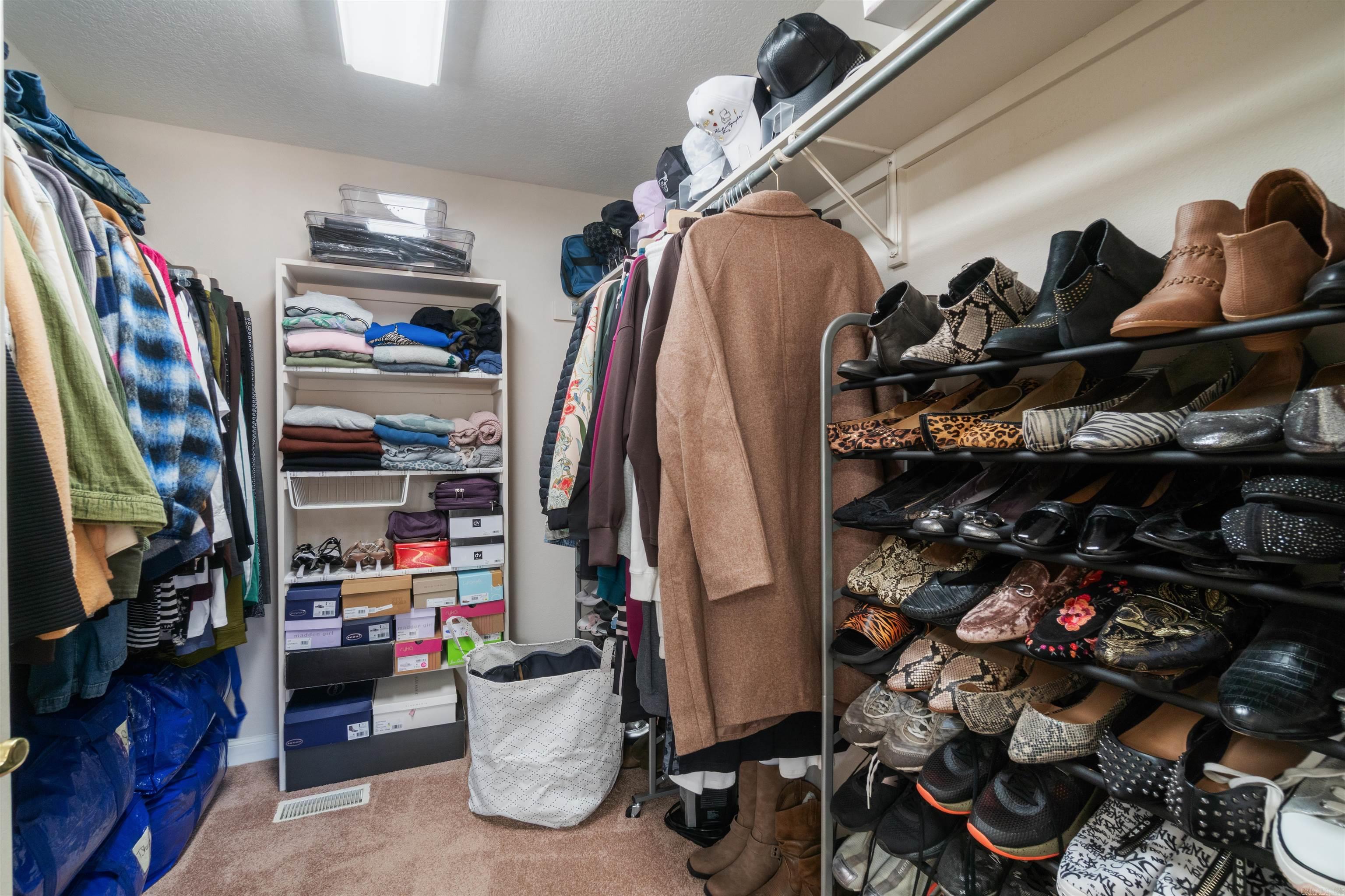 Isabella - Residential