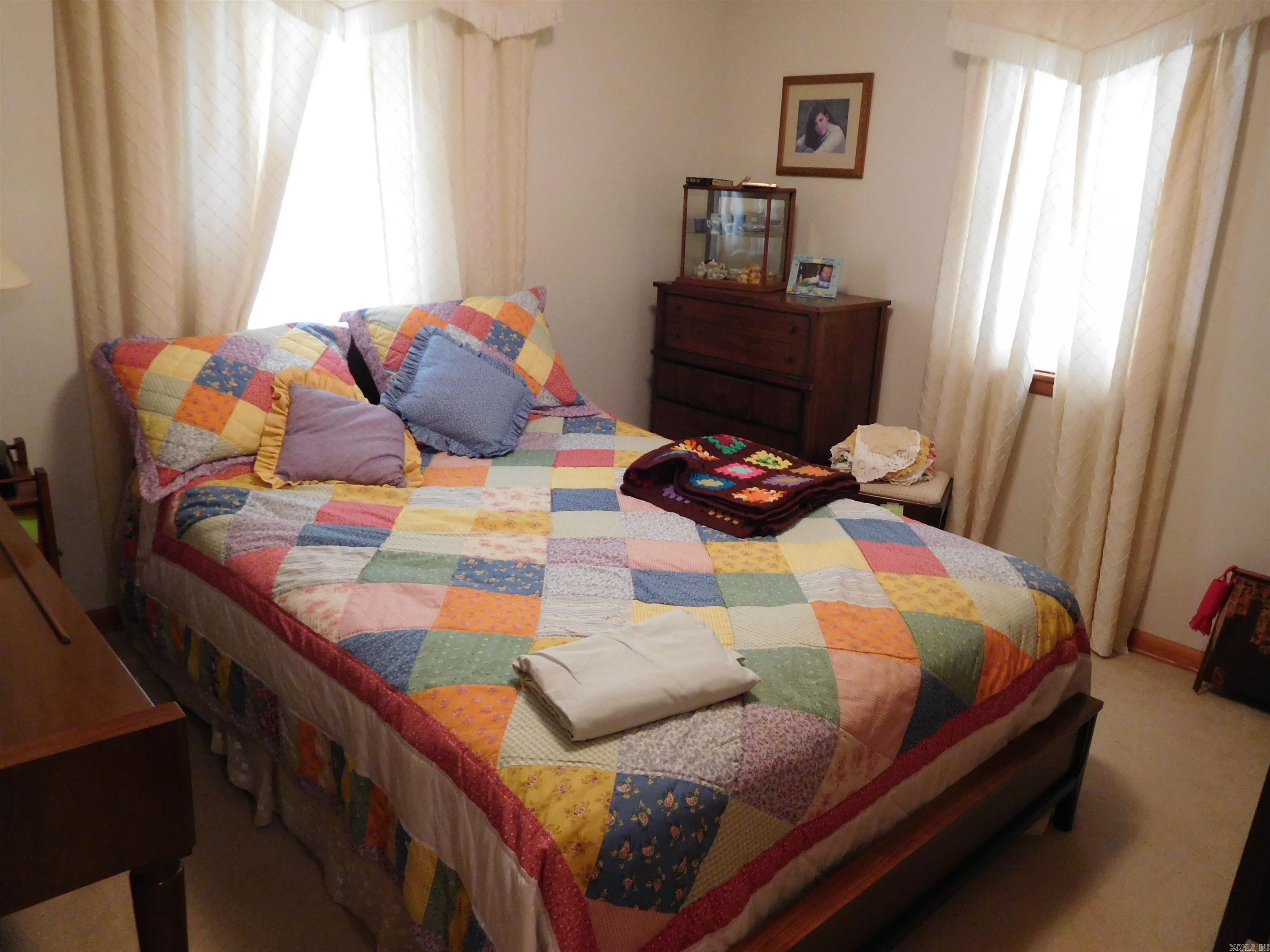 LAFFLERS SURVEY - Residential