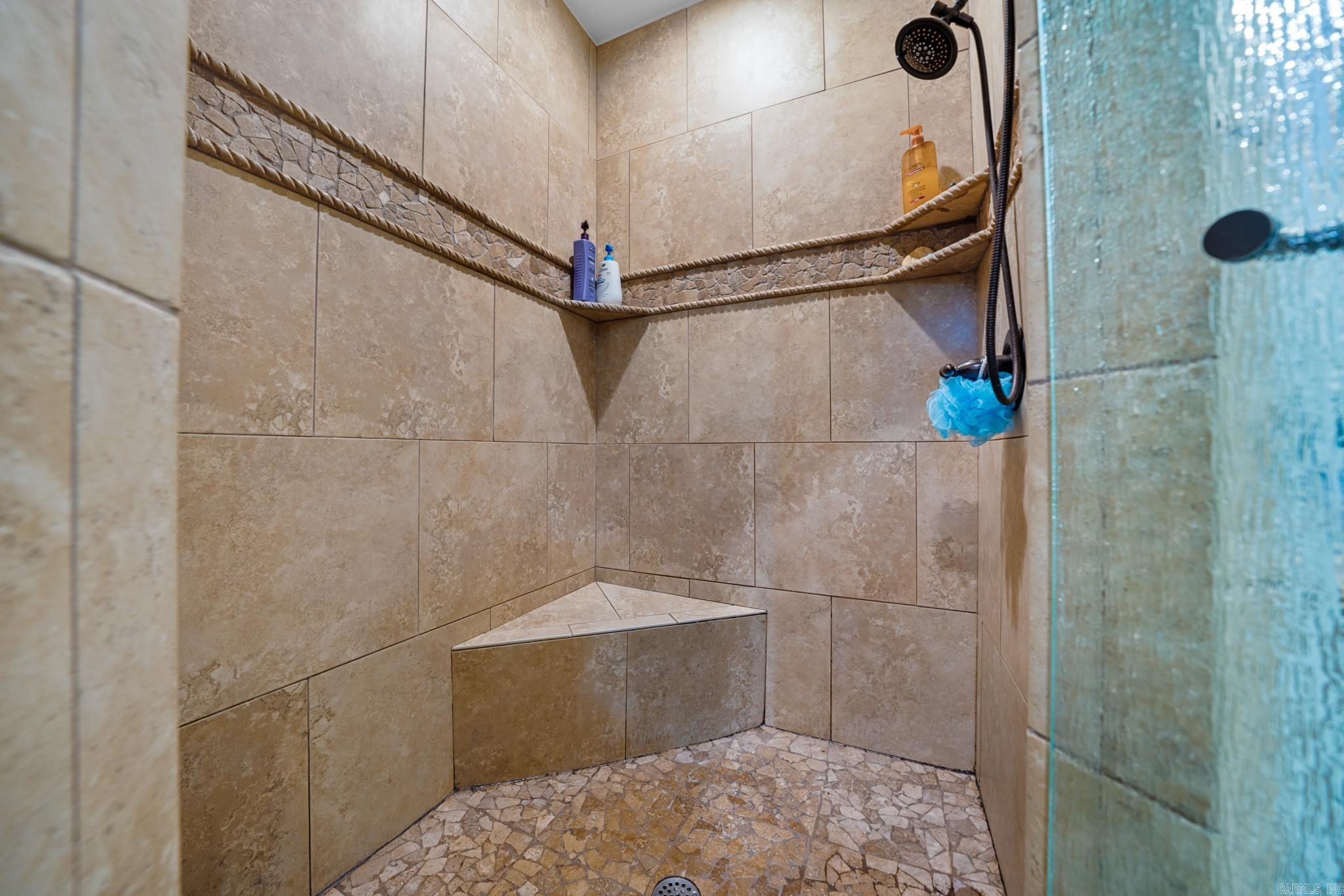 QUAIL RIDGE ESTATES - Residential