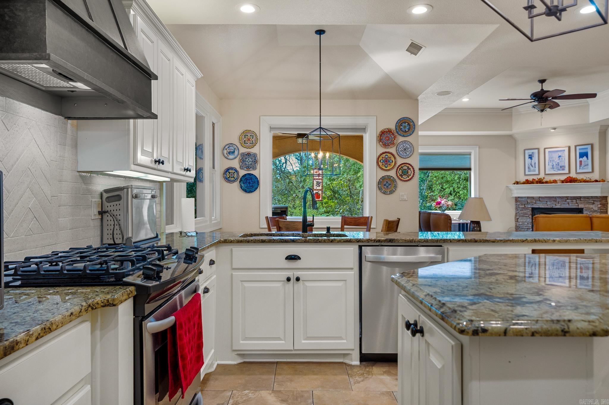 QUAIL RIDGE ESTATES - Residential