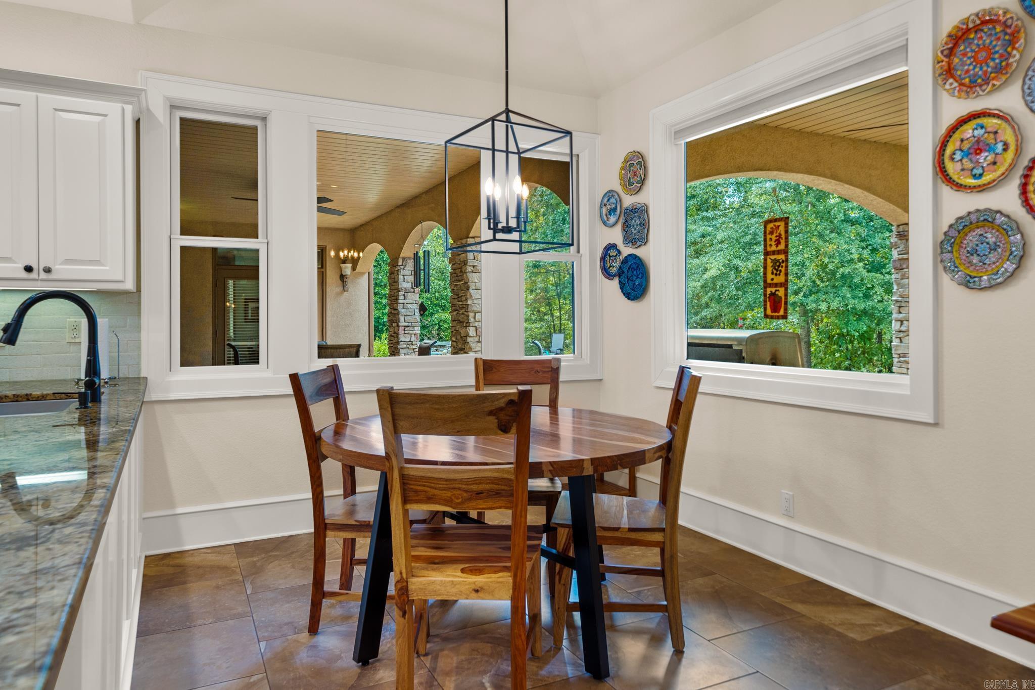 QUAIL RIDGE ESTATES - Residential