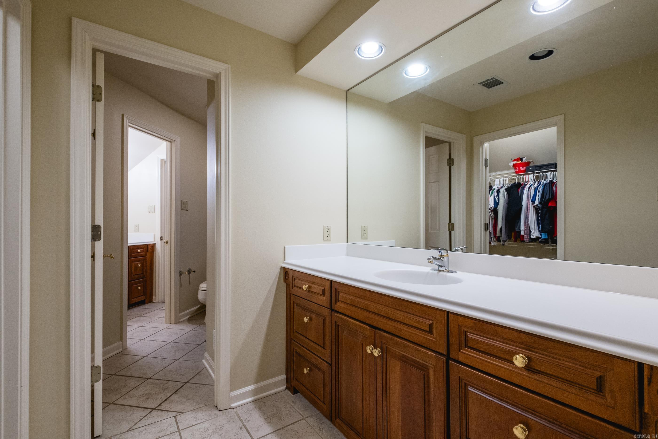 HICKORY CREEK - Residential