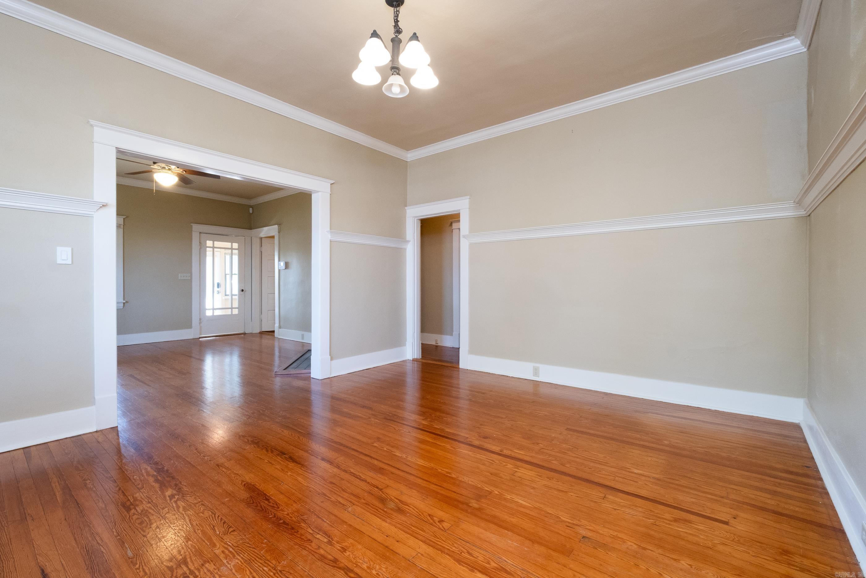 EAST PULASKI HGTS - Residential