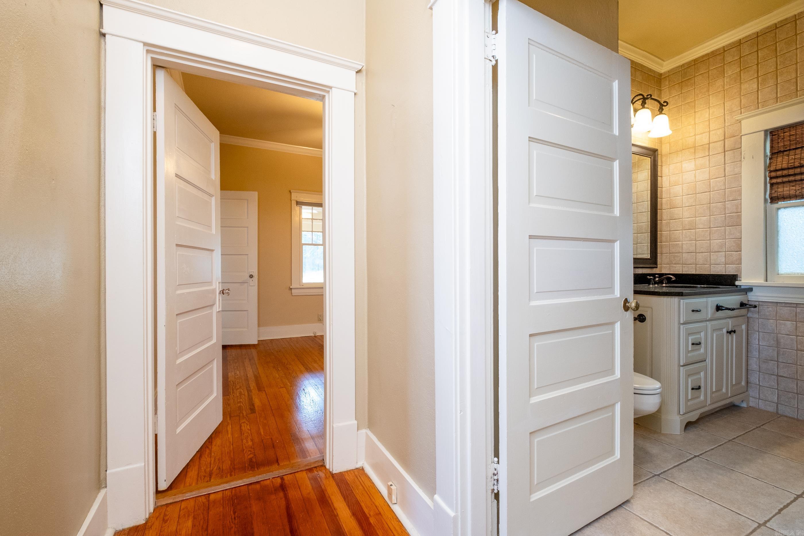 EAST PULASKI HGTS - Residential