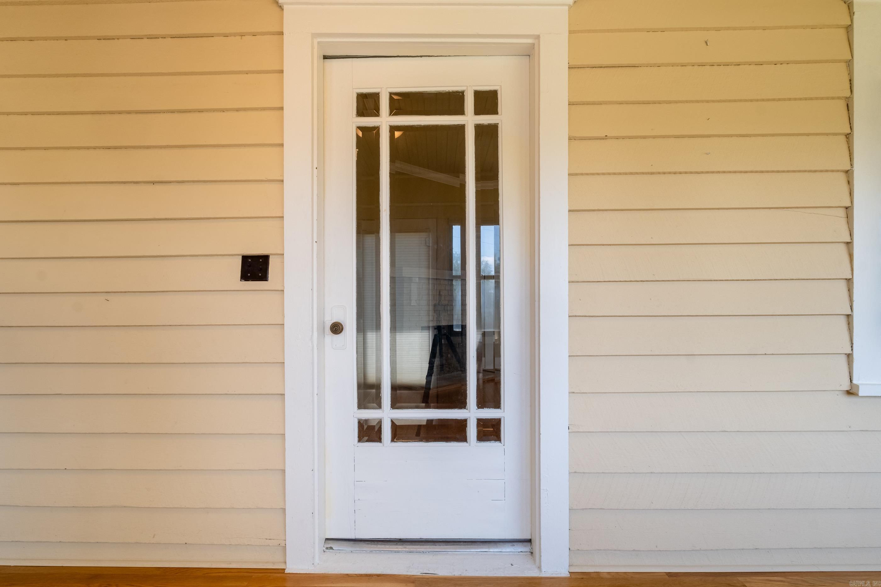 EAST PULASKI HGTS - Residential