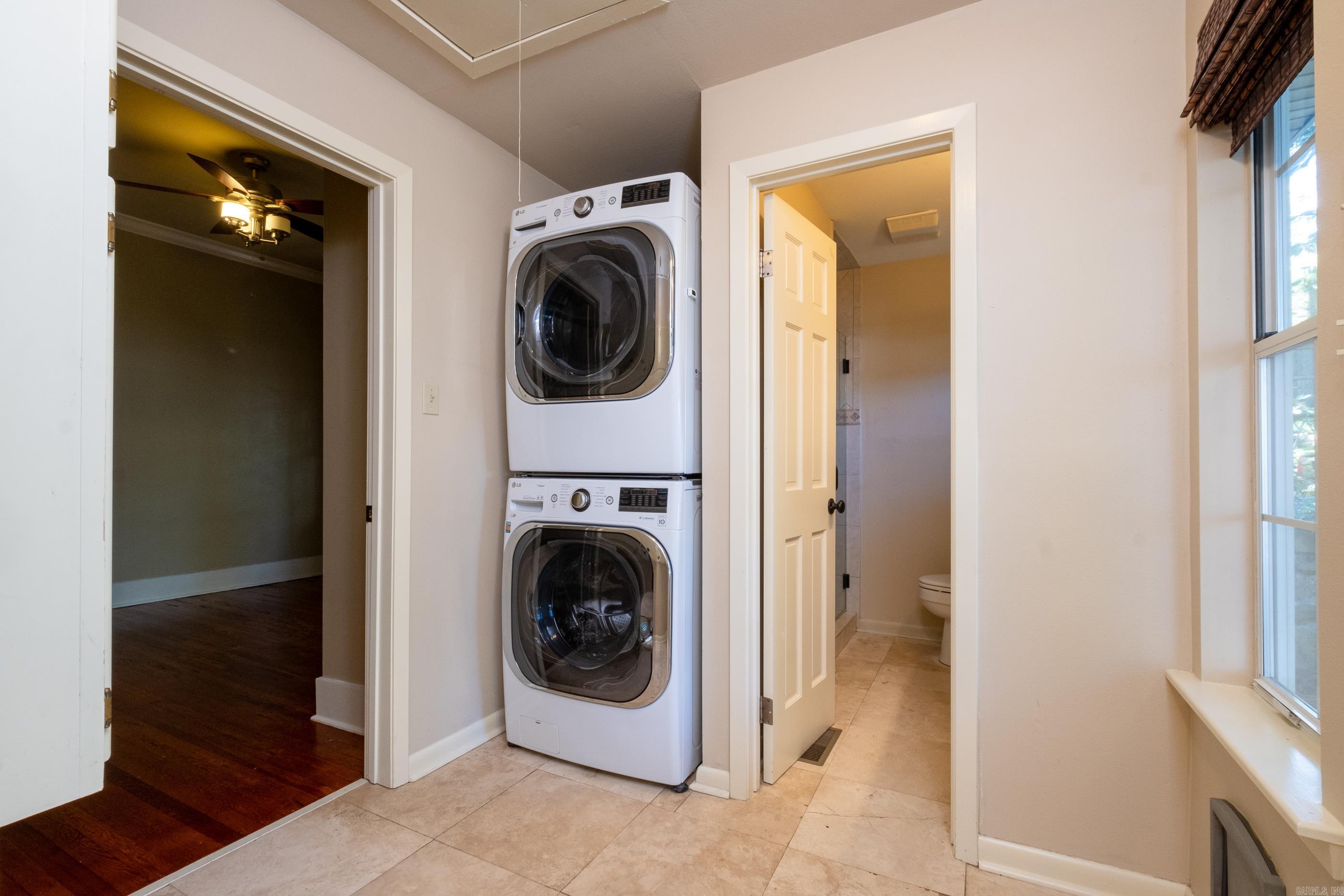 EAST PULASKI HGTS - Residential