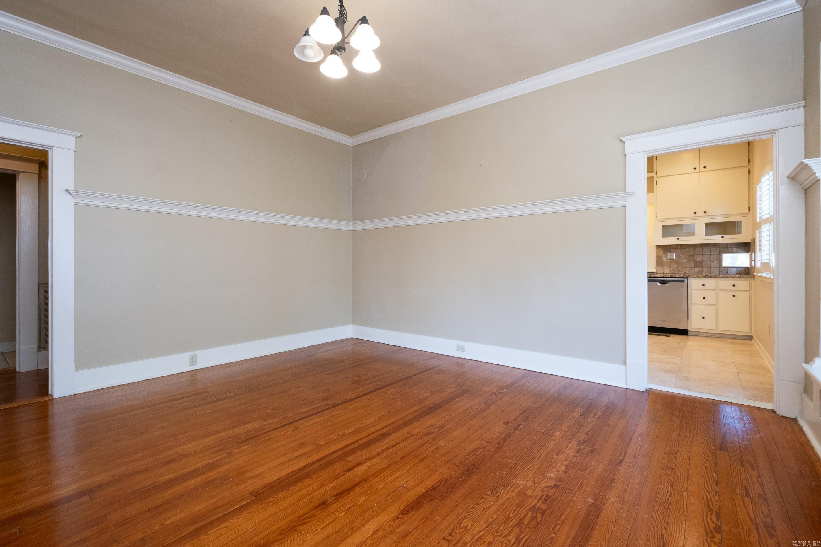 EAST PULASKI HGTS - Residential