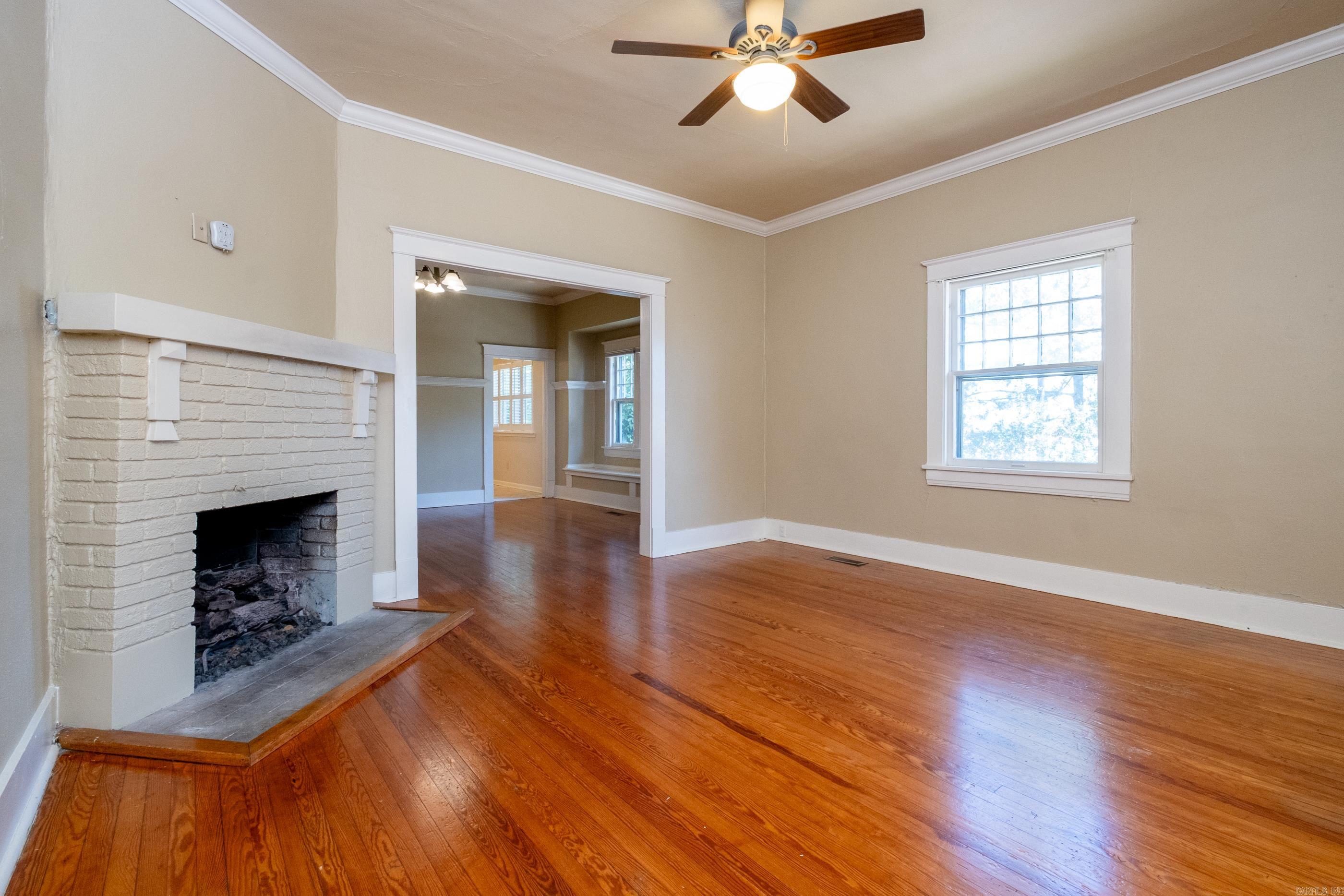 EAST PULASKI HGTS - Residential