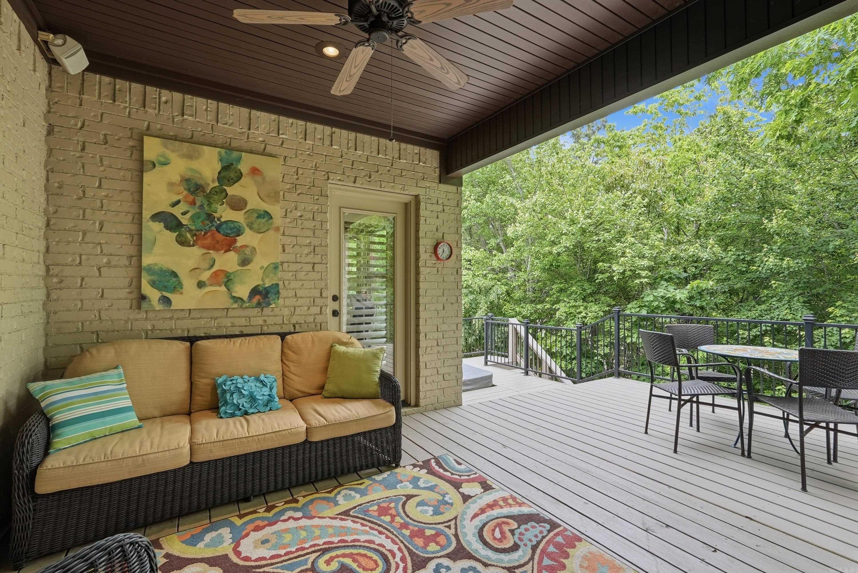 WOODLANDS EDGE - Residential