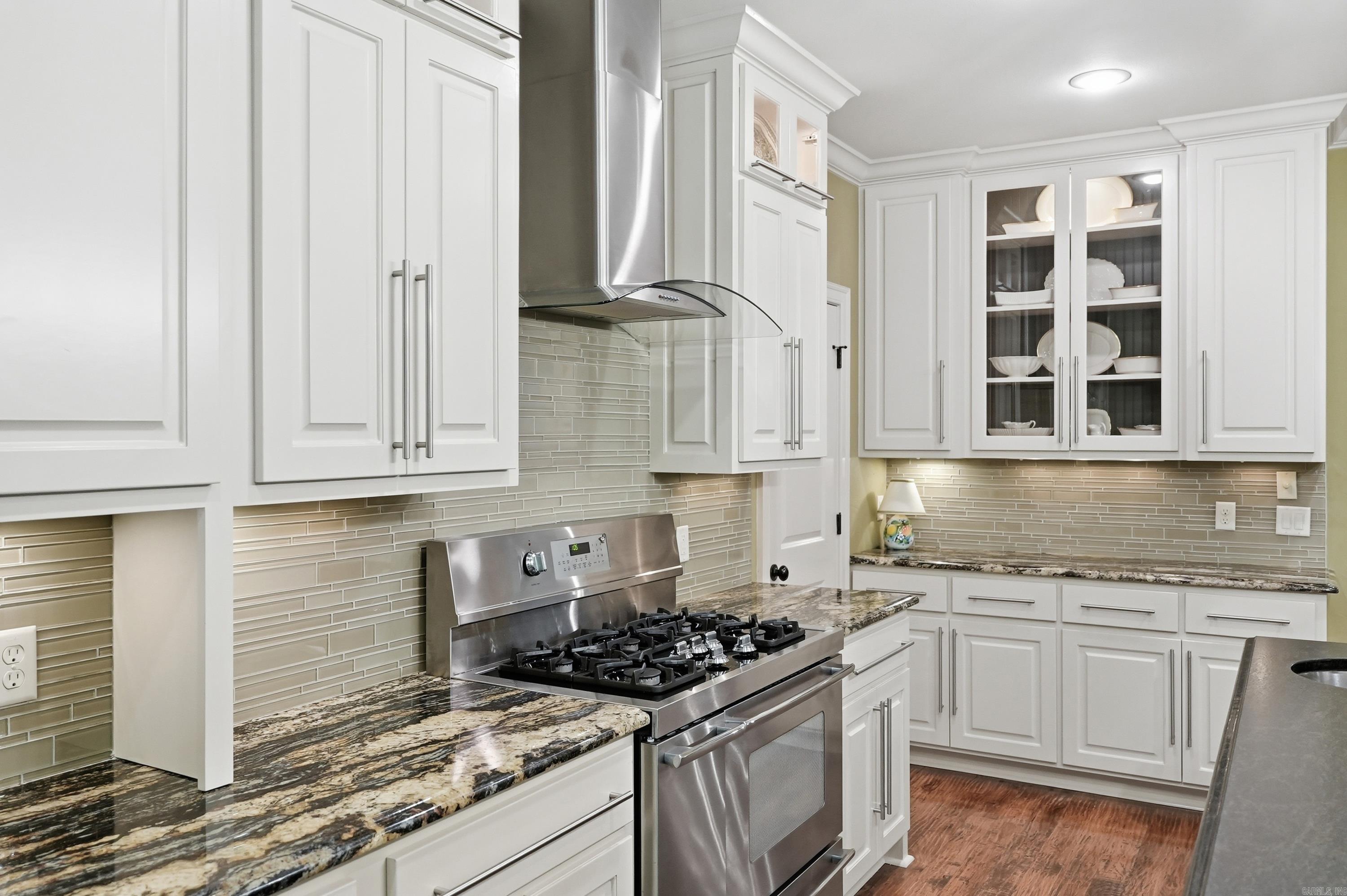 WOODLANDS EDGE - Residential