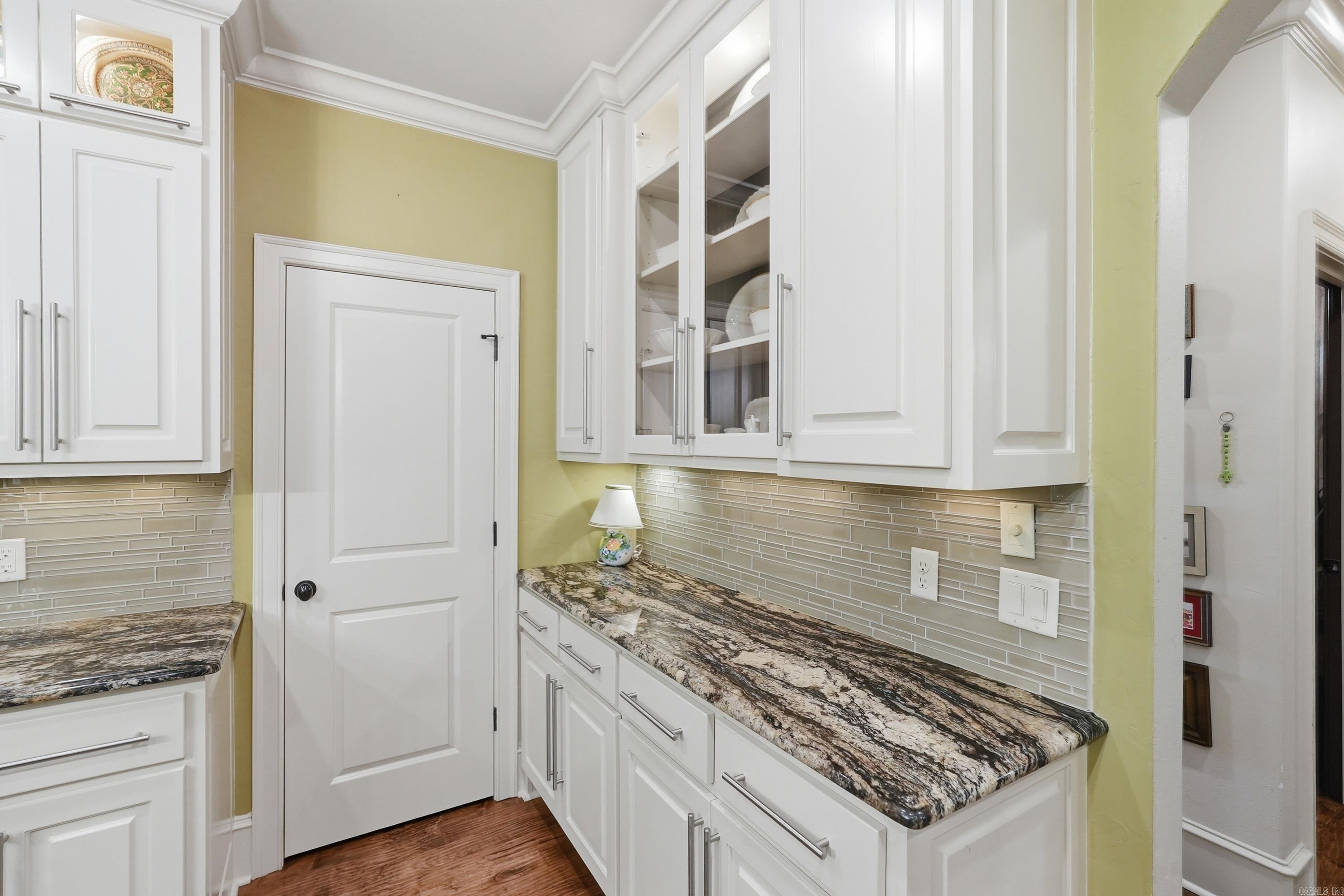 WOODLANDS EDGE - Residential