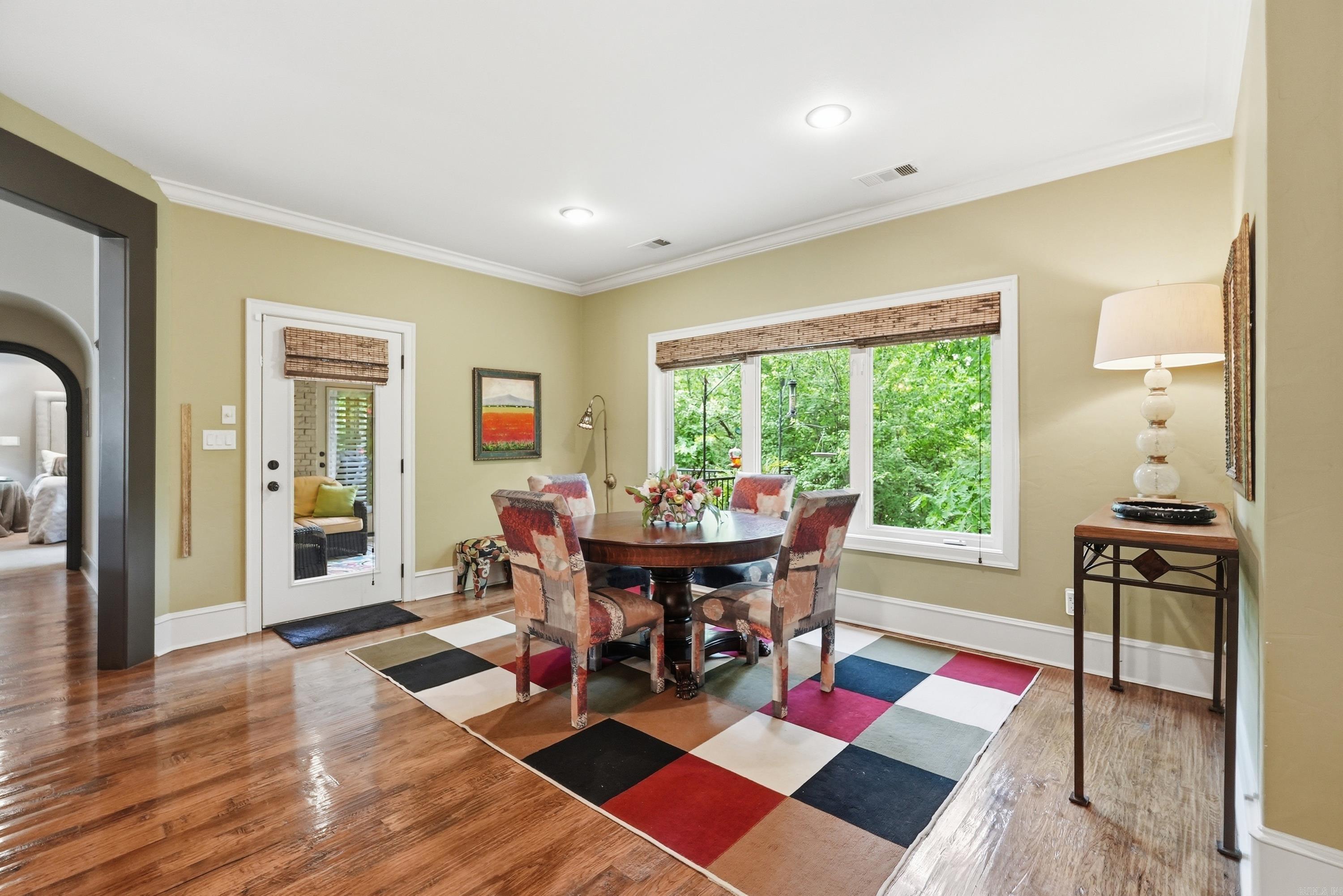 WOODLANDS EDGE - Residential