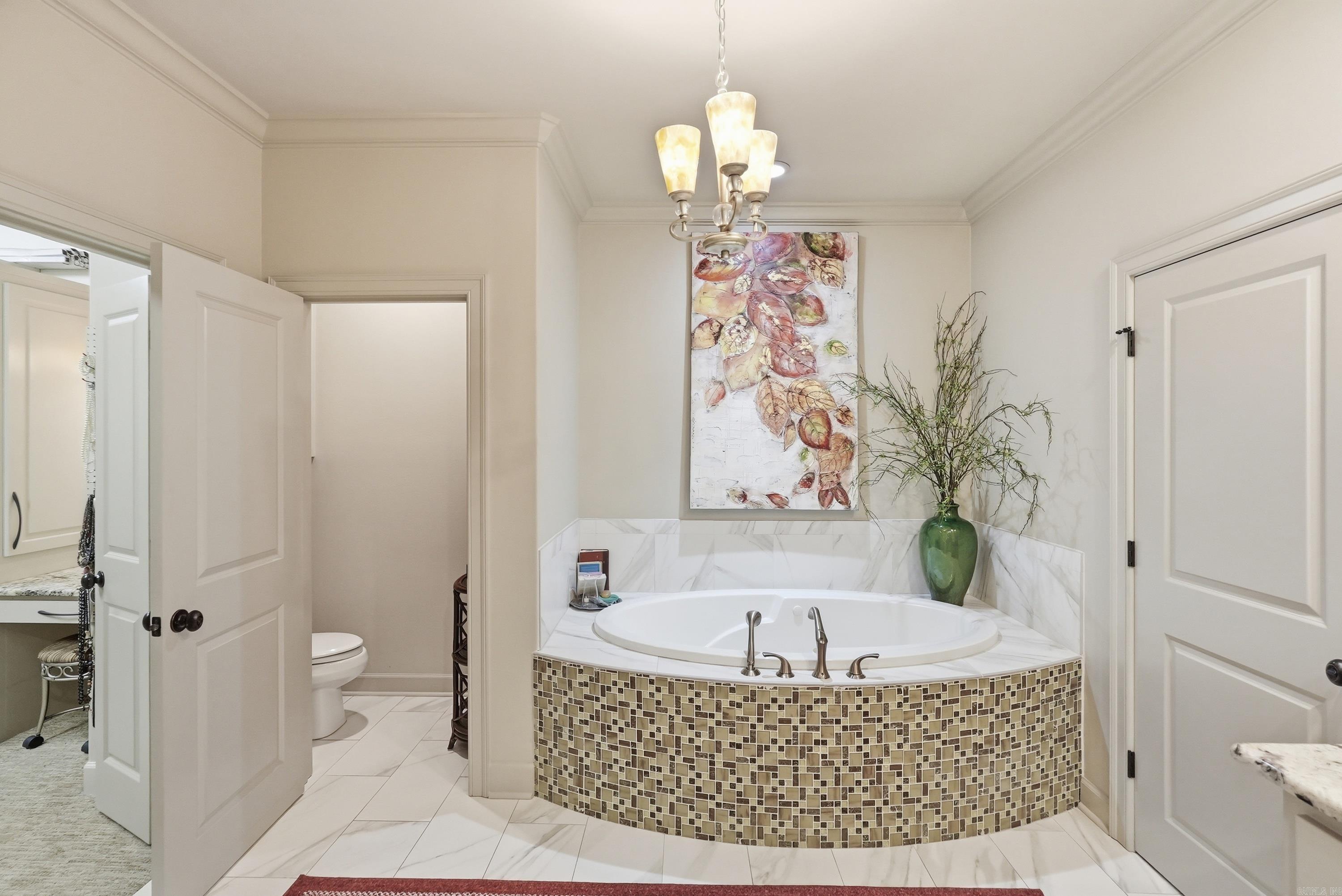 WOODLANDS EDGE - Residential