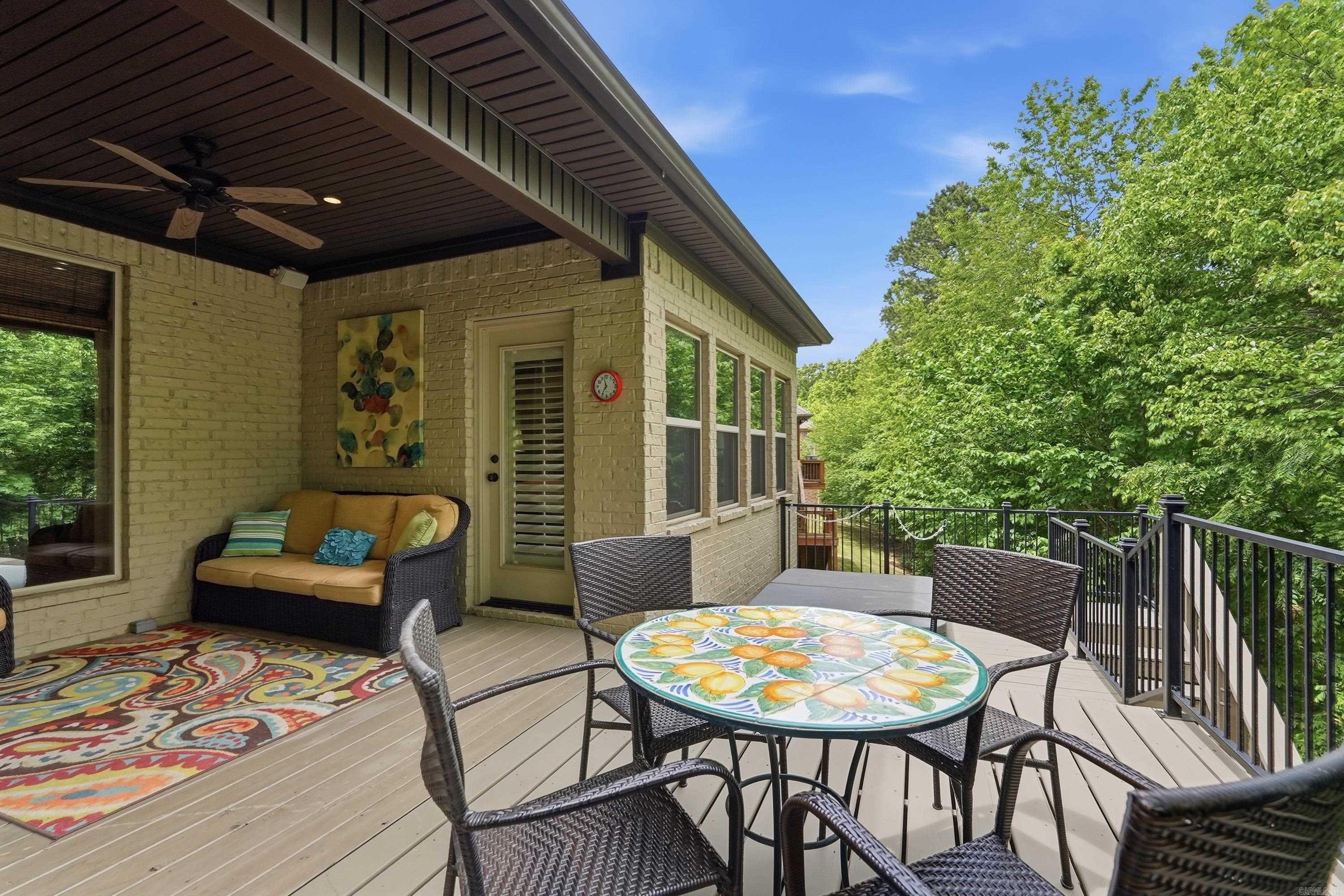 WOODLANDS EDGE - Residential