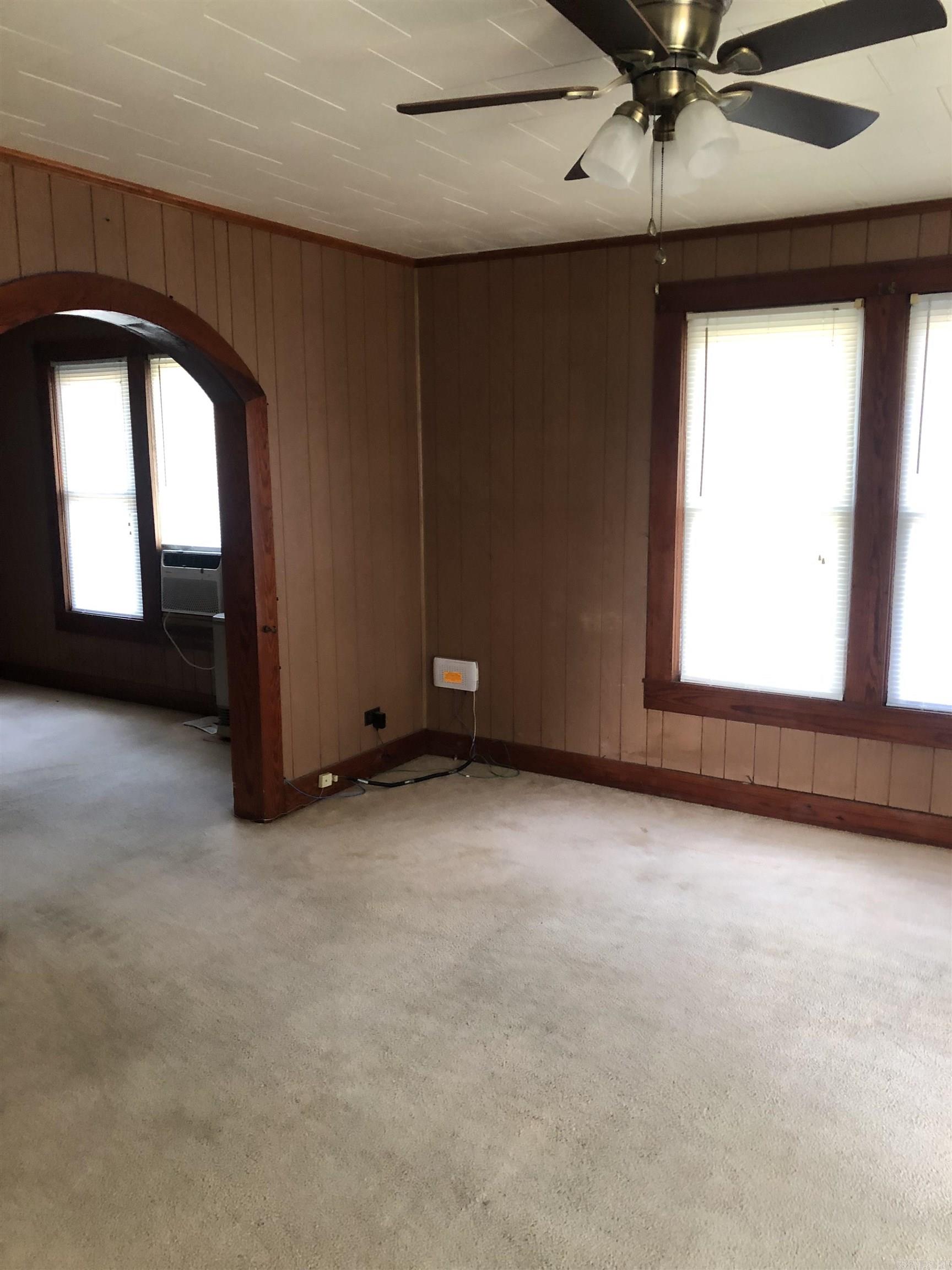 Cardwell 4th - Residential