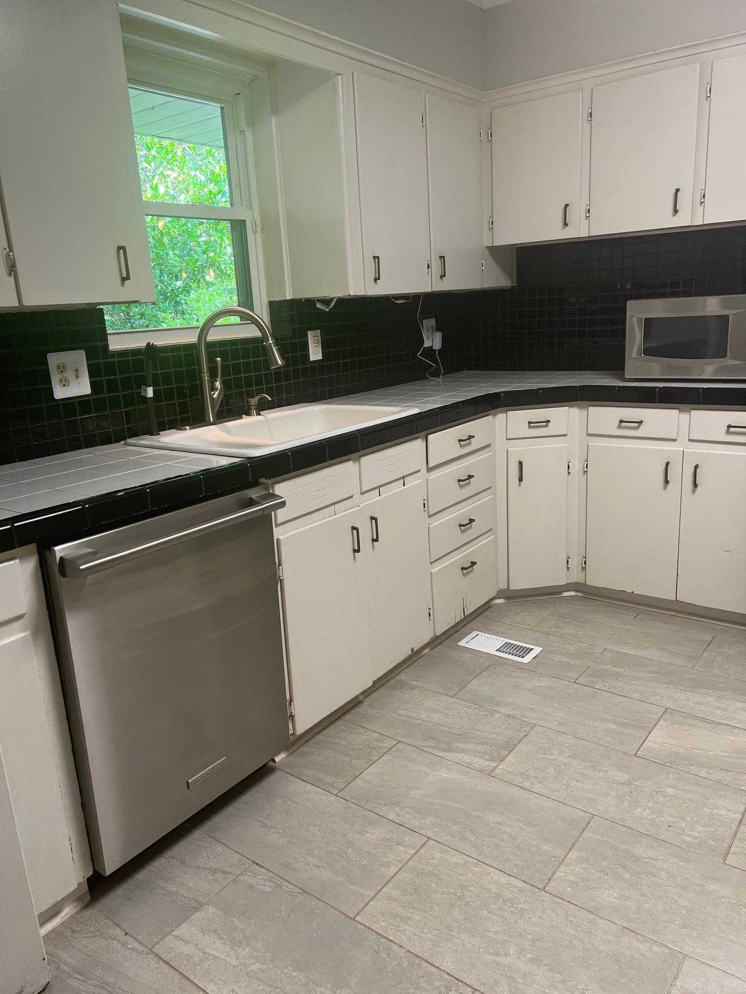 Cedar Hill Terrace - Residential Lease