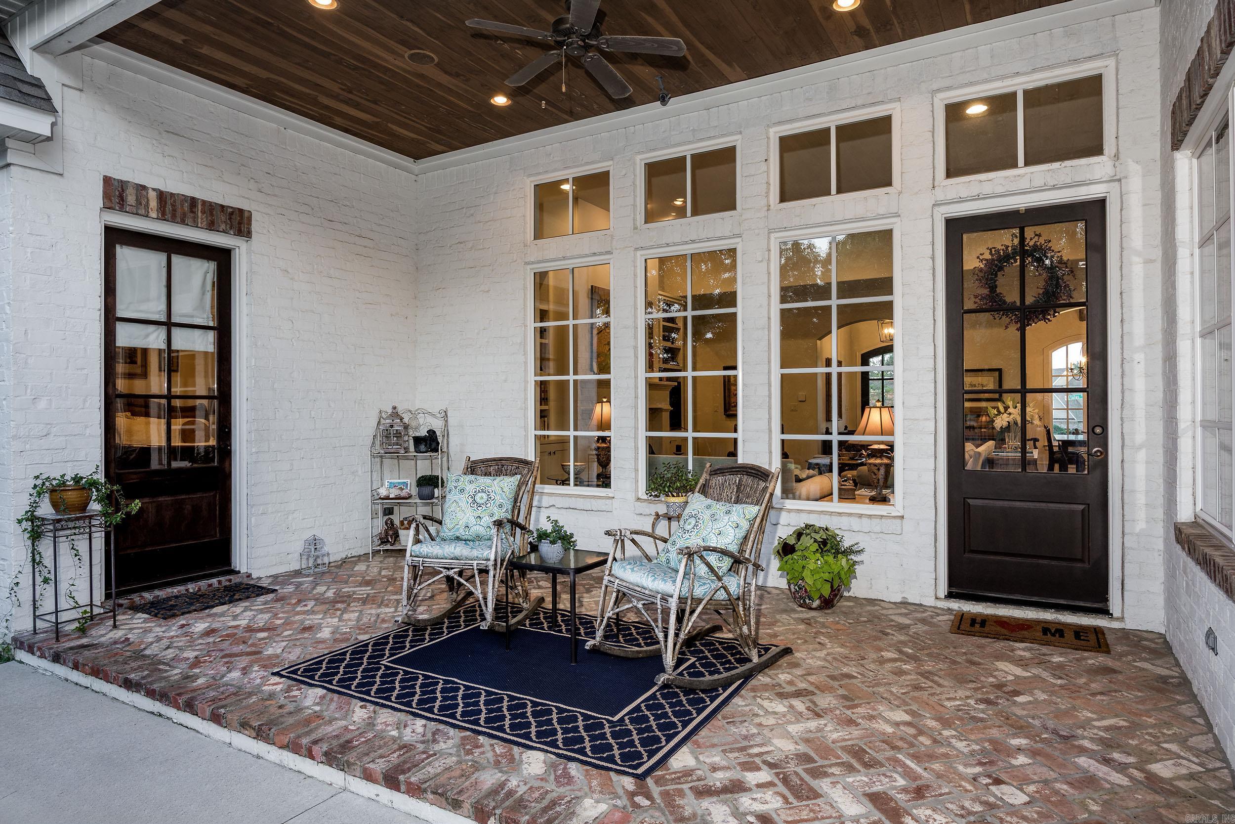 WOODLANDS EDGE - Residential
