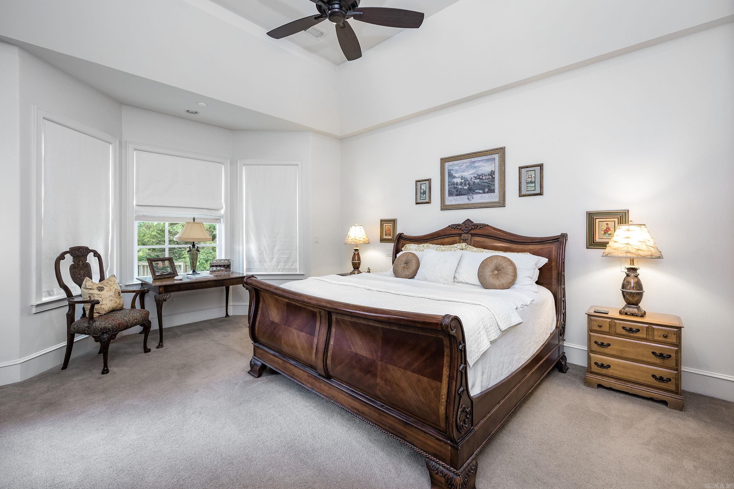 WOODLANDS EDGE - Residential
