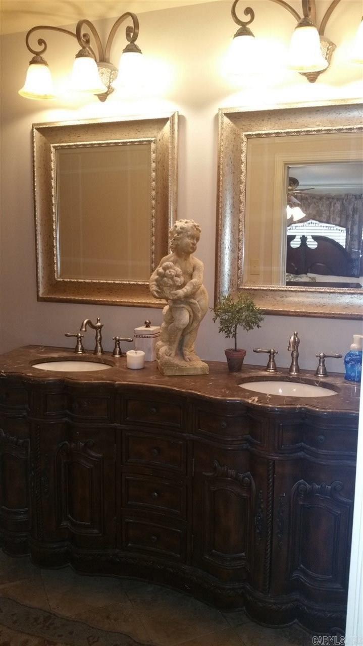 PARK HILL - Residential