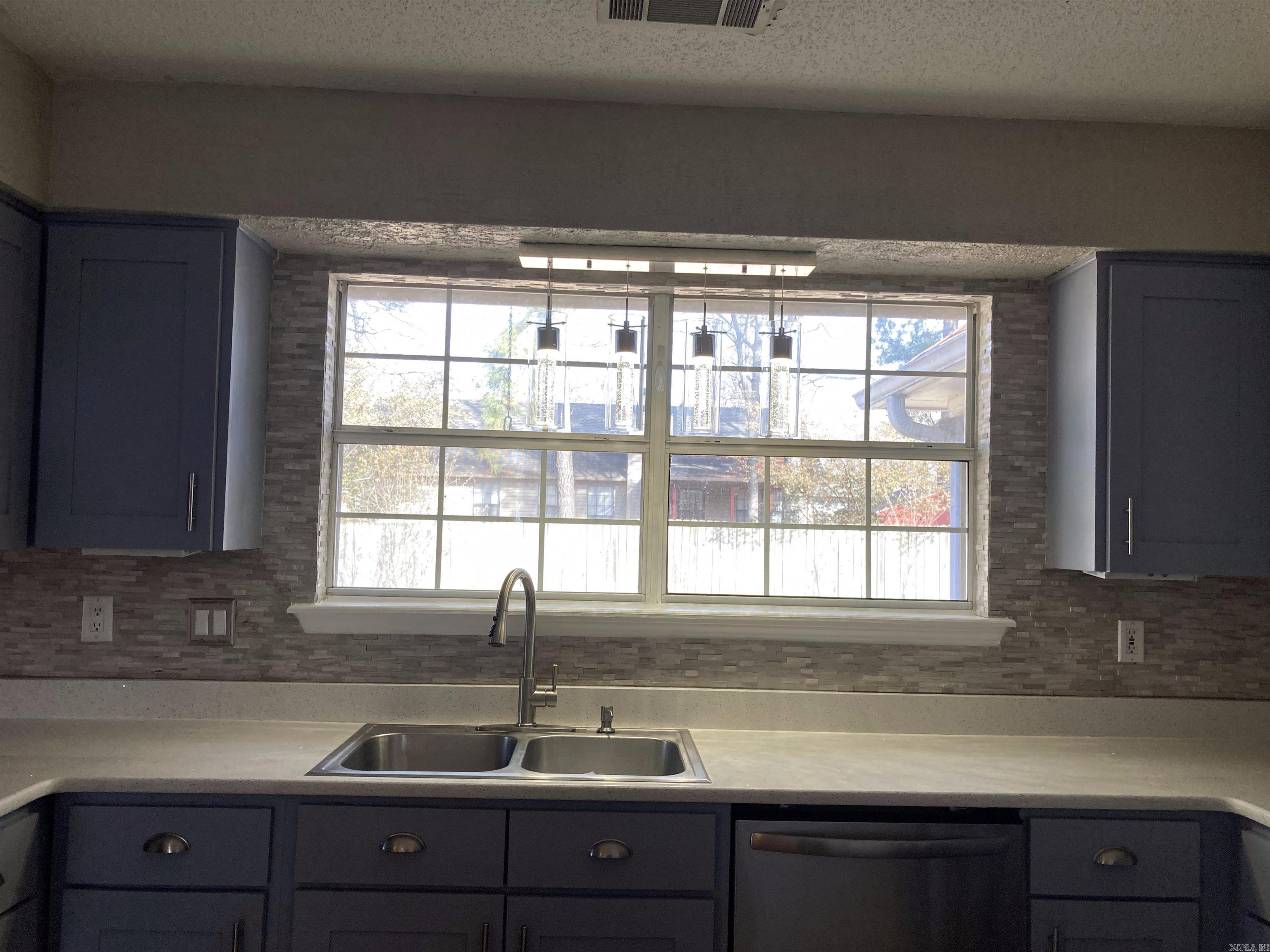 Robinwood - Residential Lease