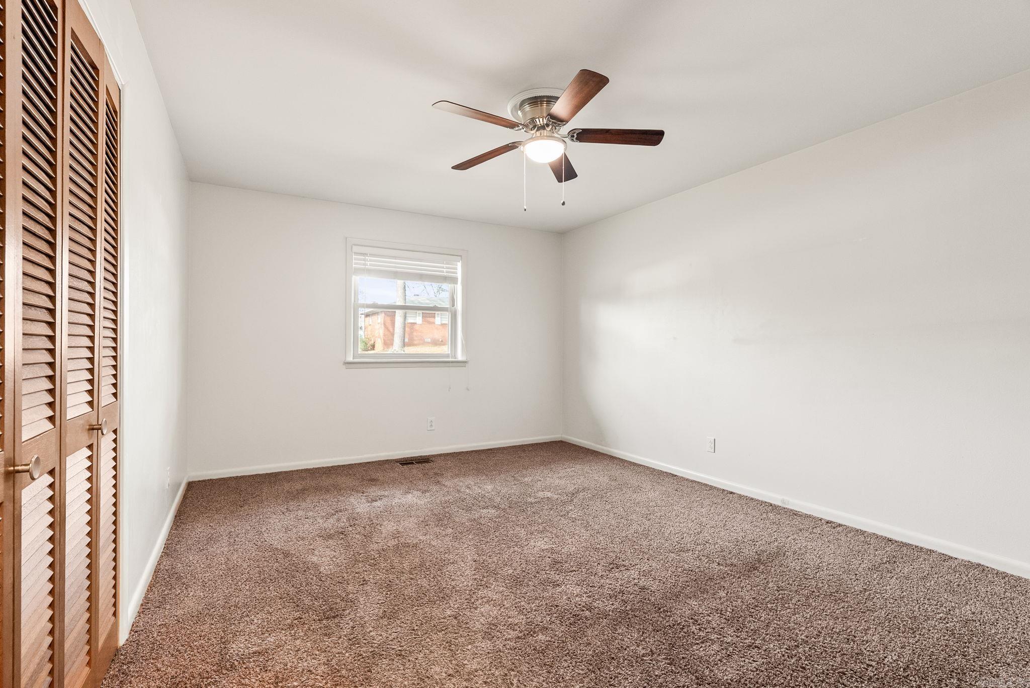 HILLSIDE - Residential