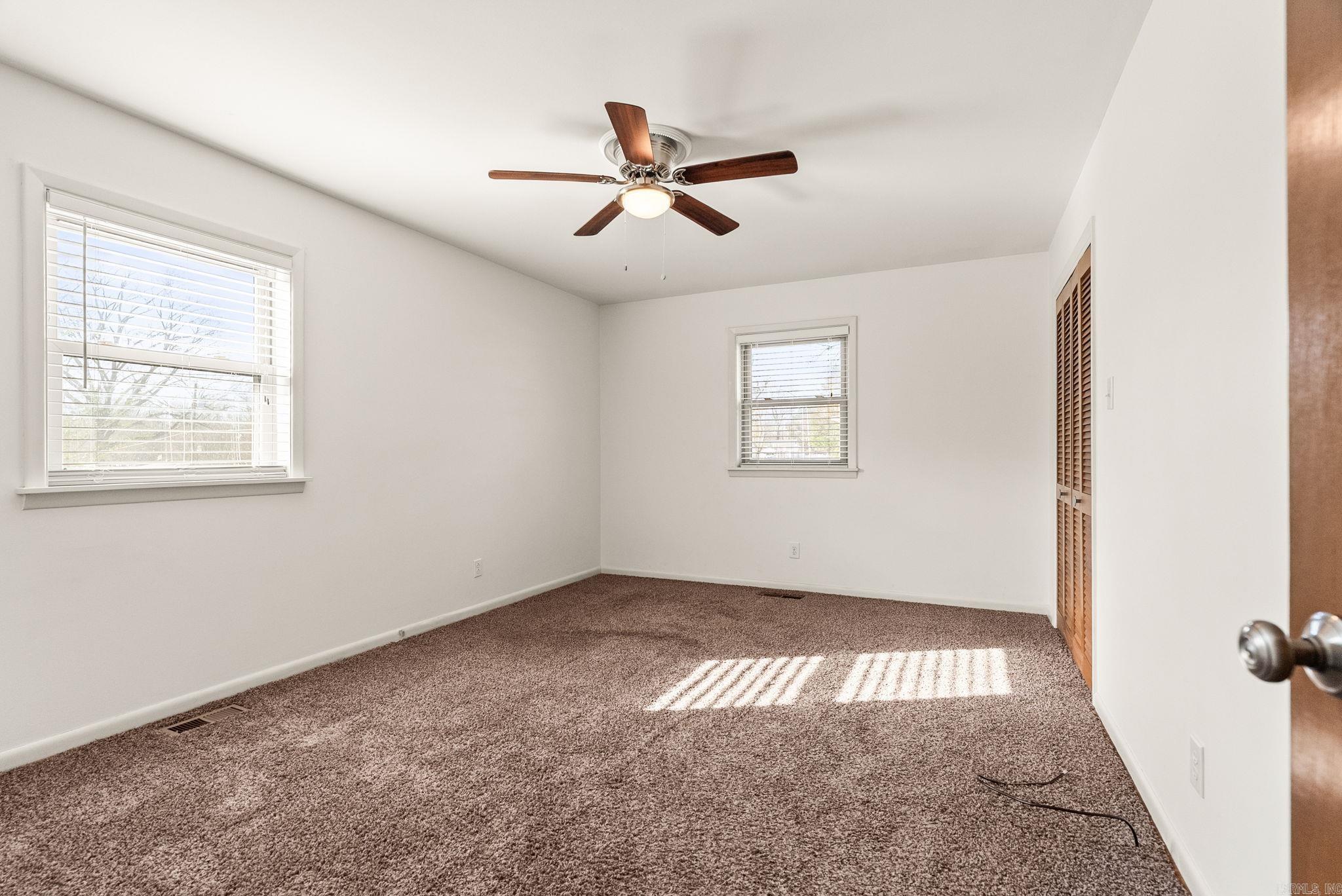 HILLSIDE - Residential