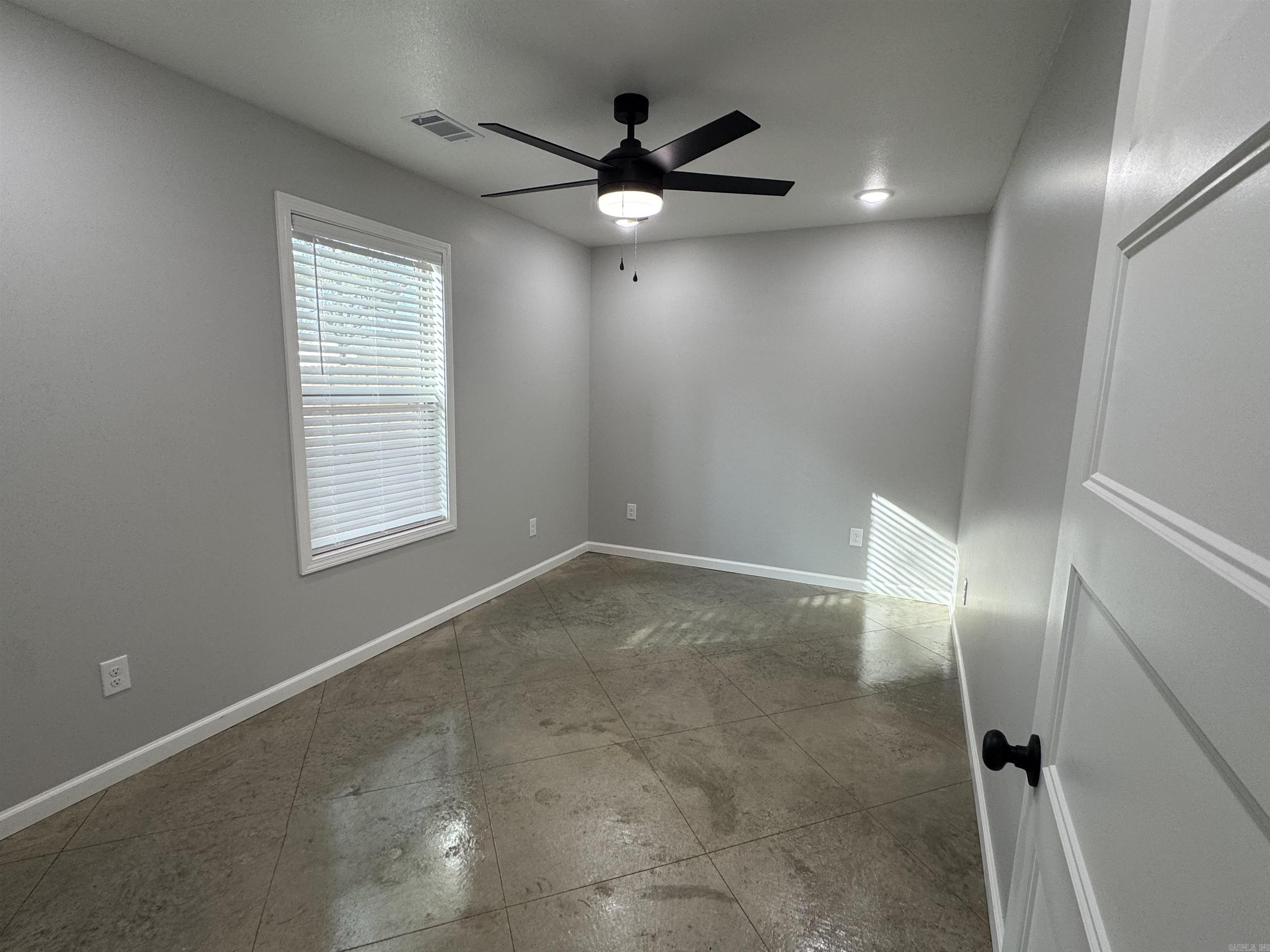 HILLVIEW ACRES - Residential