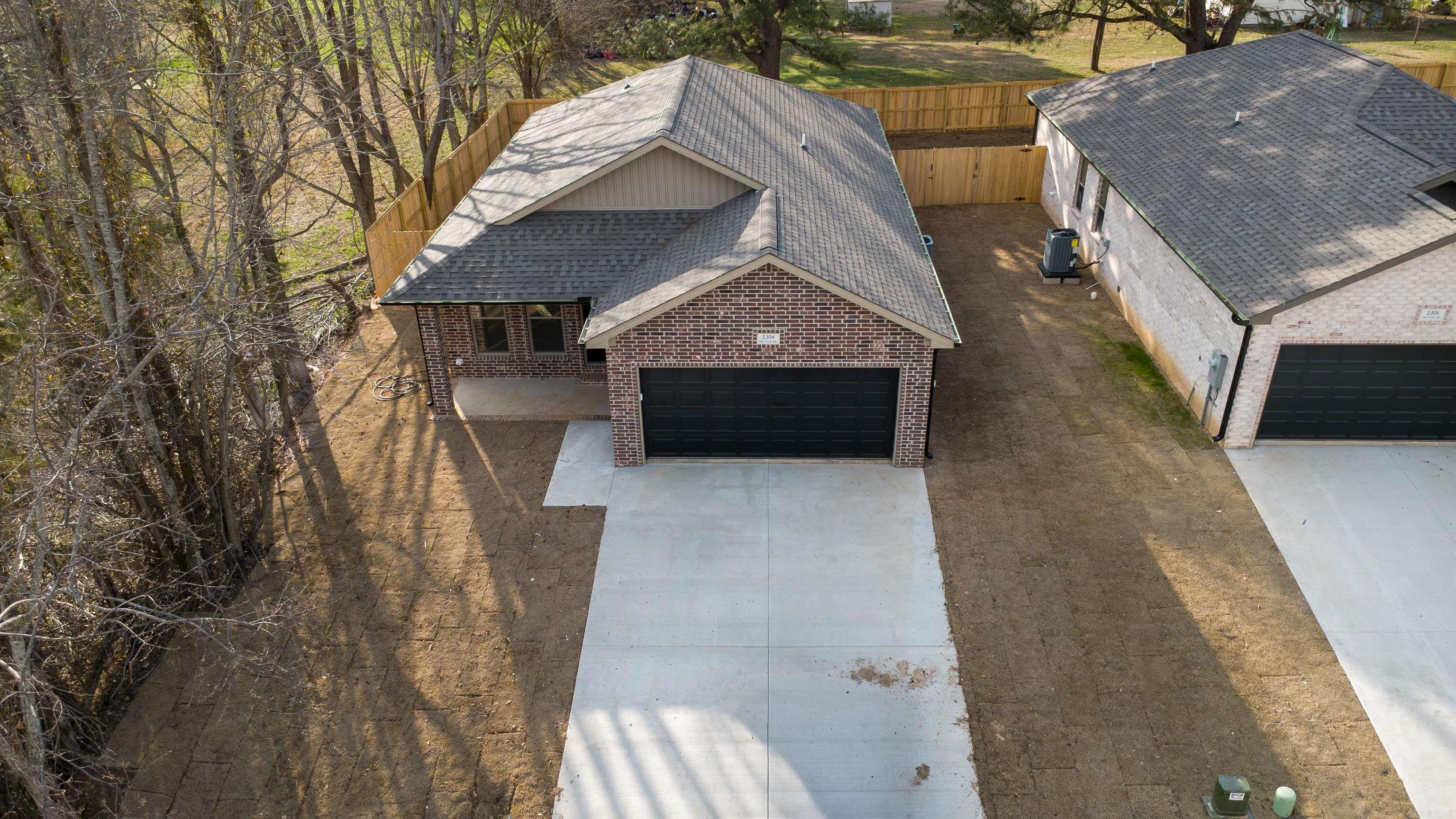 HILLVIEW ACRES - Residential