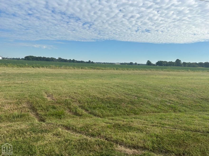 Level lots ready to build on, 5 lots in total are available. Discount for purchasing multiple lots.