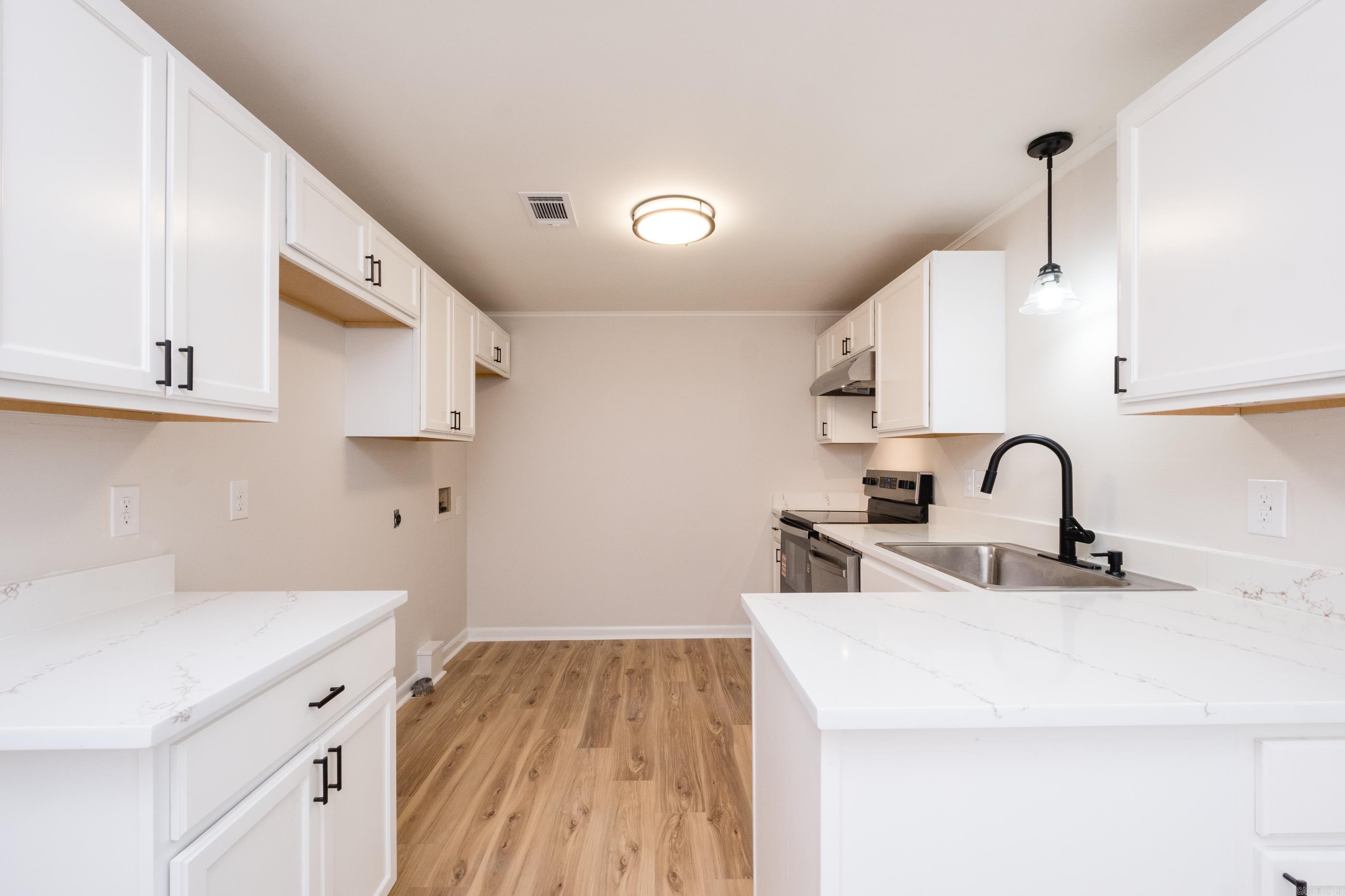 GIBRALTER HGTS - Residential