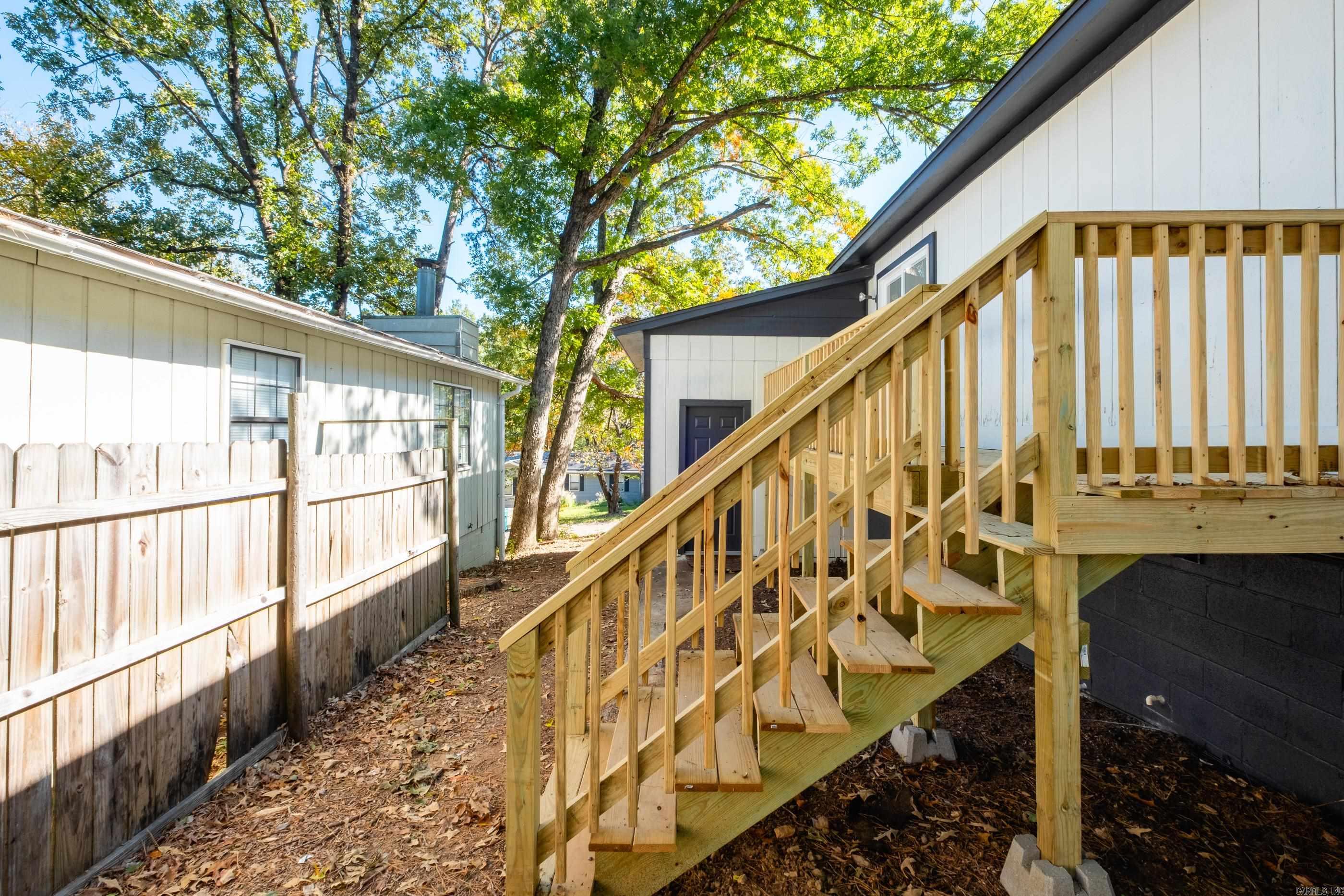 GIBRALTER HGTS - Residential