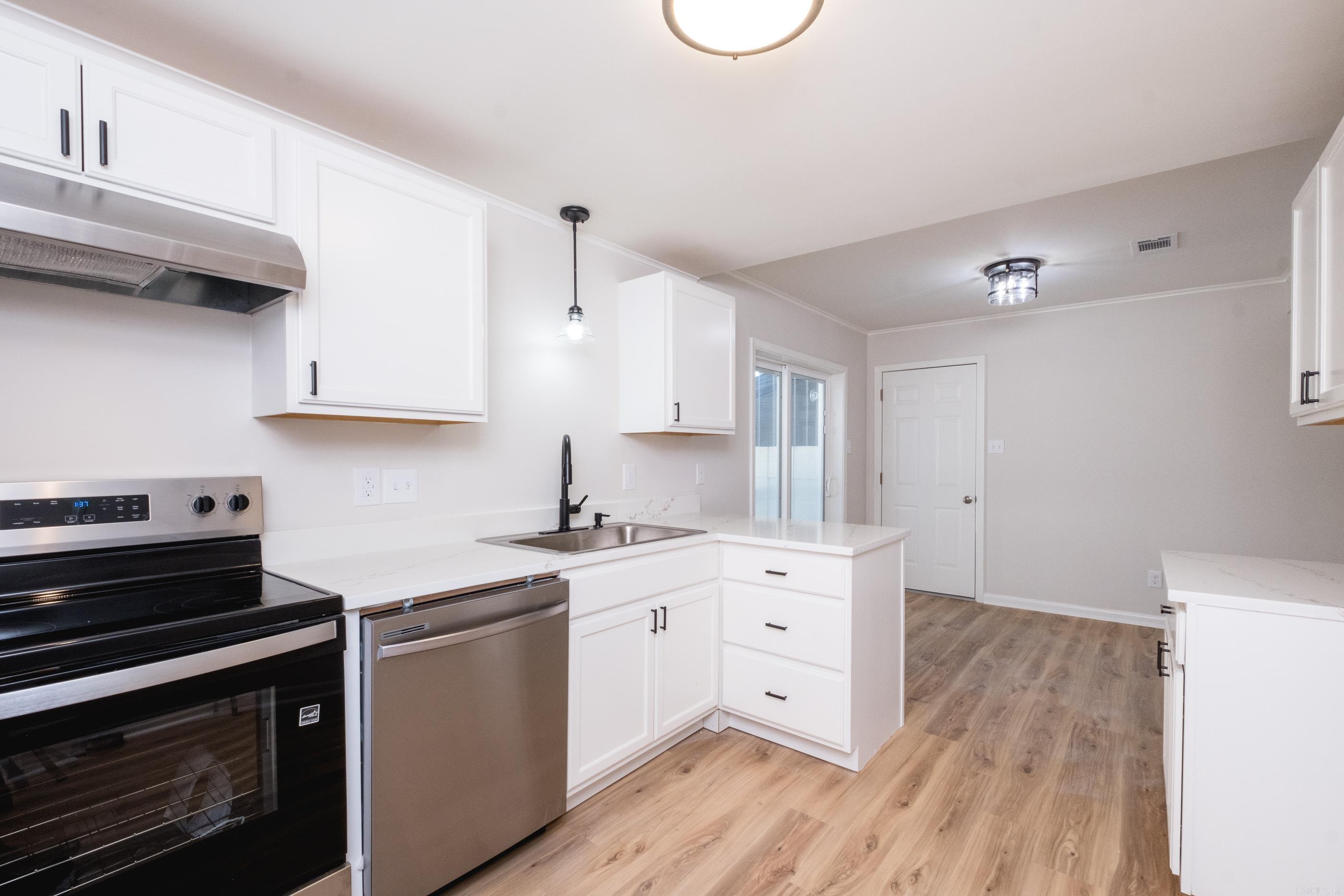 GIBRALTER HGTS - Residential