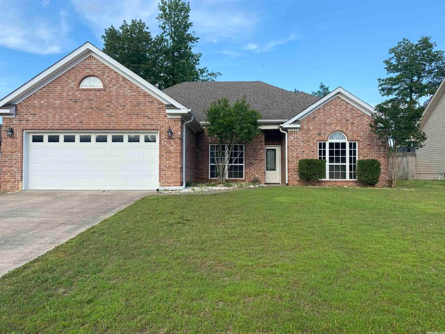 You don't want to miss this spacious home located in Benton.  Water feature in the back next to the deck with the hot tub in it for a relaxing back yard.  Granite counter tops stainless steal appliances.