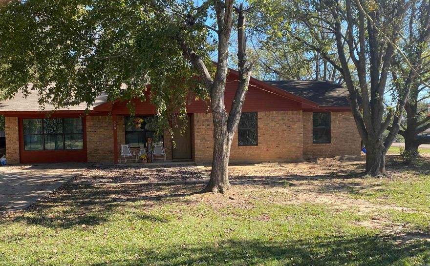 4BR/2BA Brick Home with covered Patio on a Corner Lot. Home offers a Large Living Area, Kitchen/Dining Area separated with Tile Bar. Large Utility Room with lots of storage. Refrigerator Conveys, Above Ground Pool Conveys, 10x16 Storage Building wired for electricity Conveys. Within the last year, there has been new lighting, new flooring, new paint, new kitchen sink, new vent hood, new bathroom vanities and commodes.