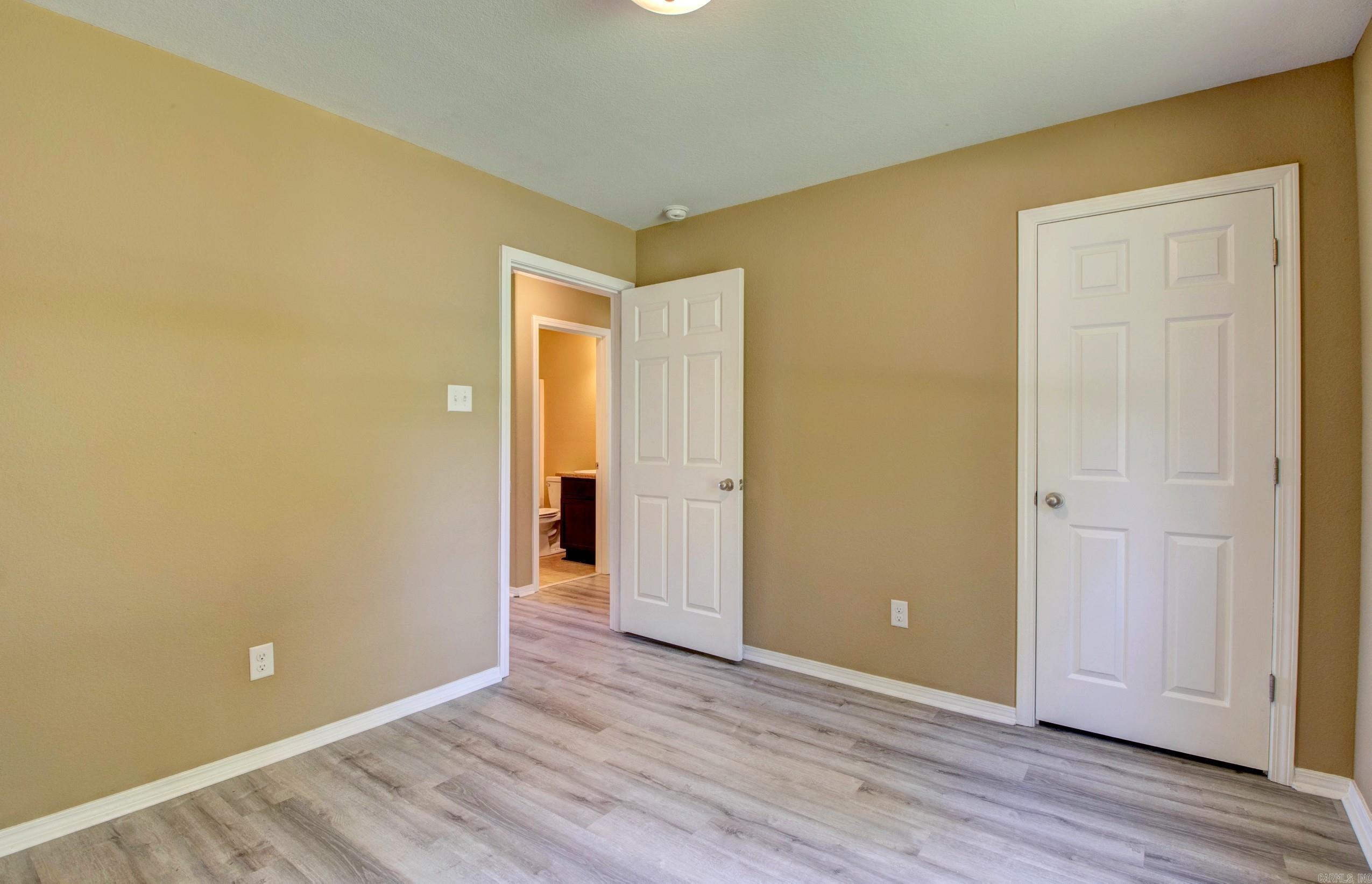 GREENWOOD ACRES - Residential