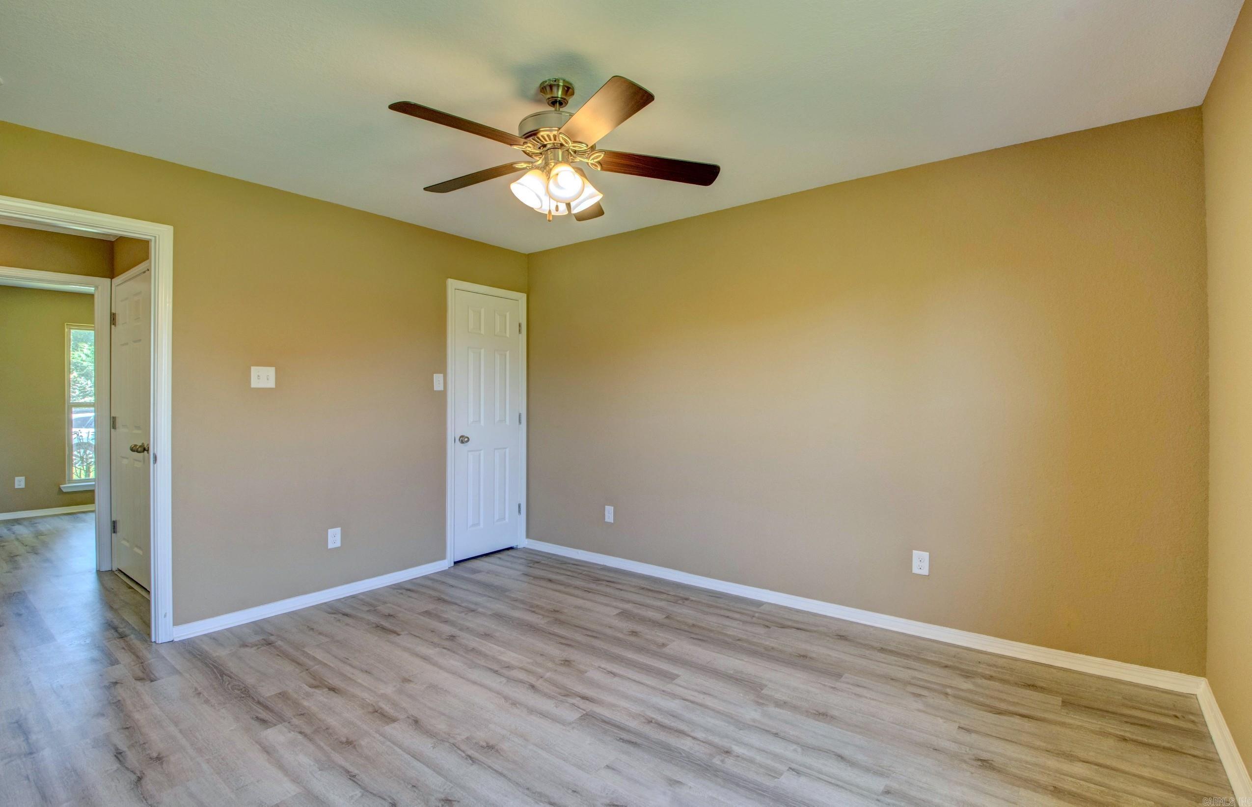 GREENWOOD ACRES - Residential