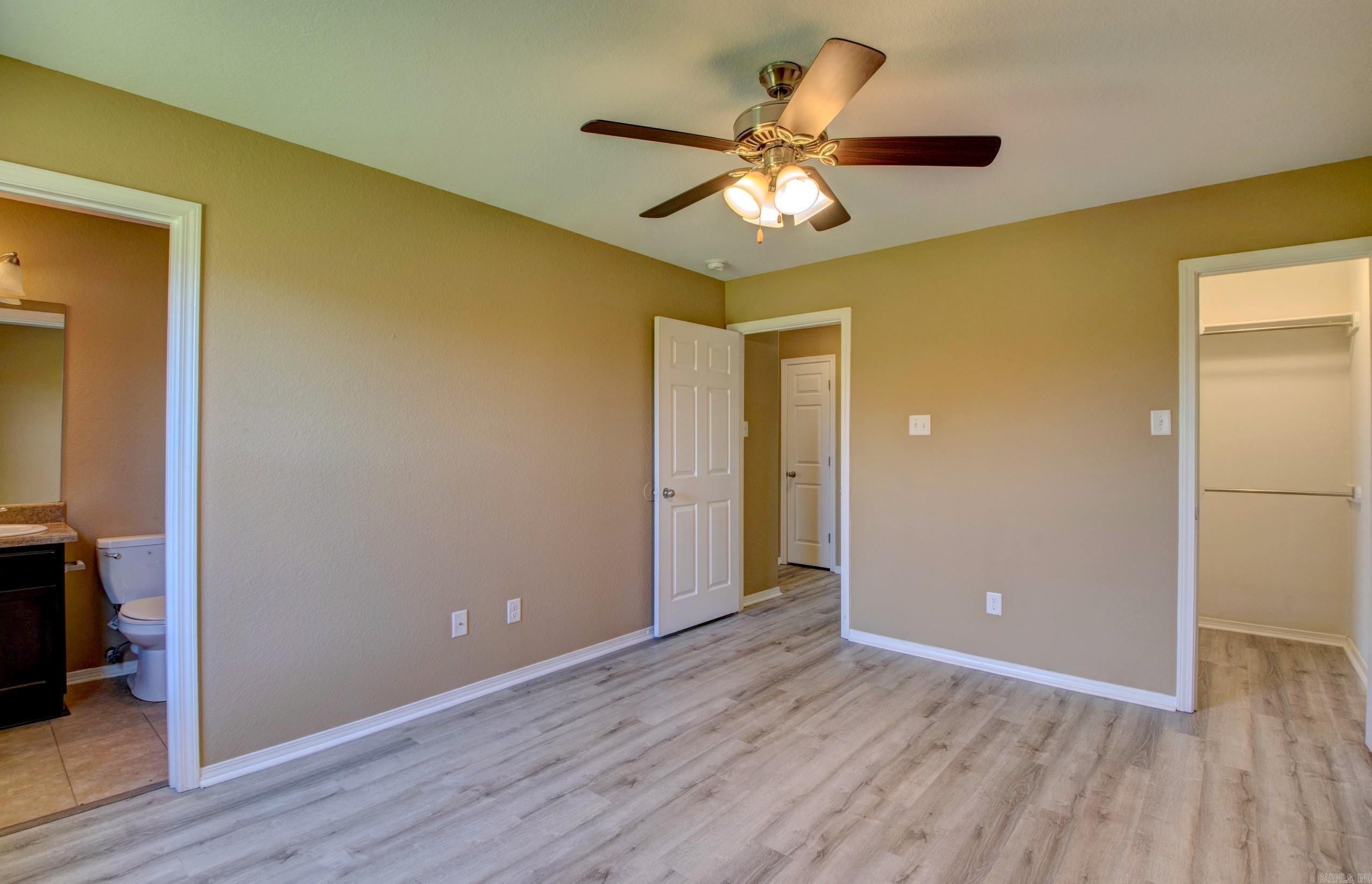 GREENWOOD ACRES - Residential