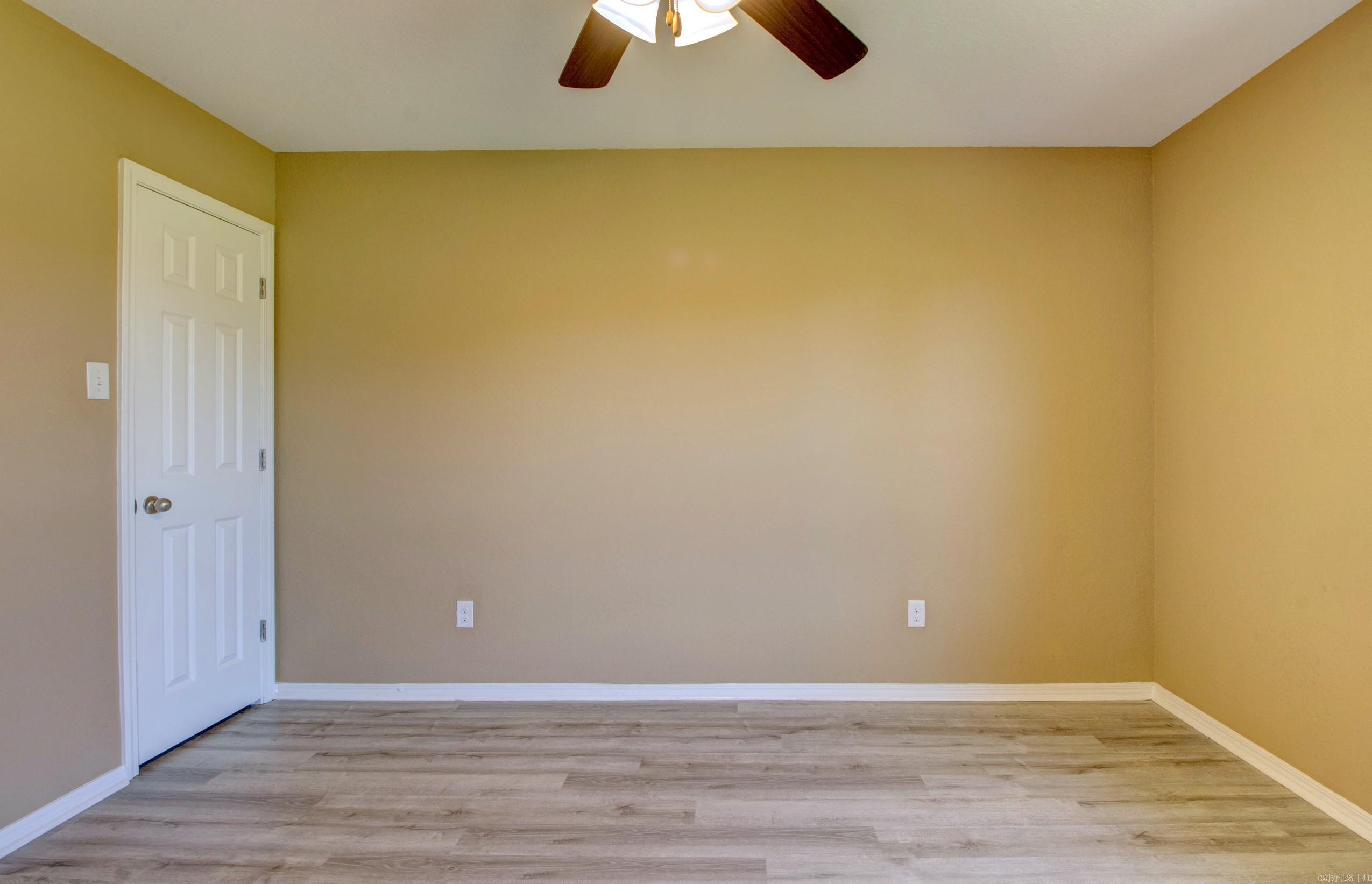 GREENWOOD ACRES - Residential