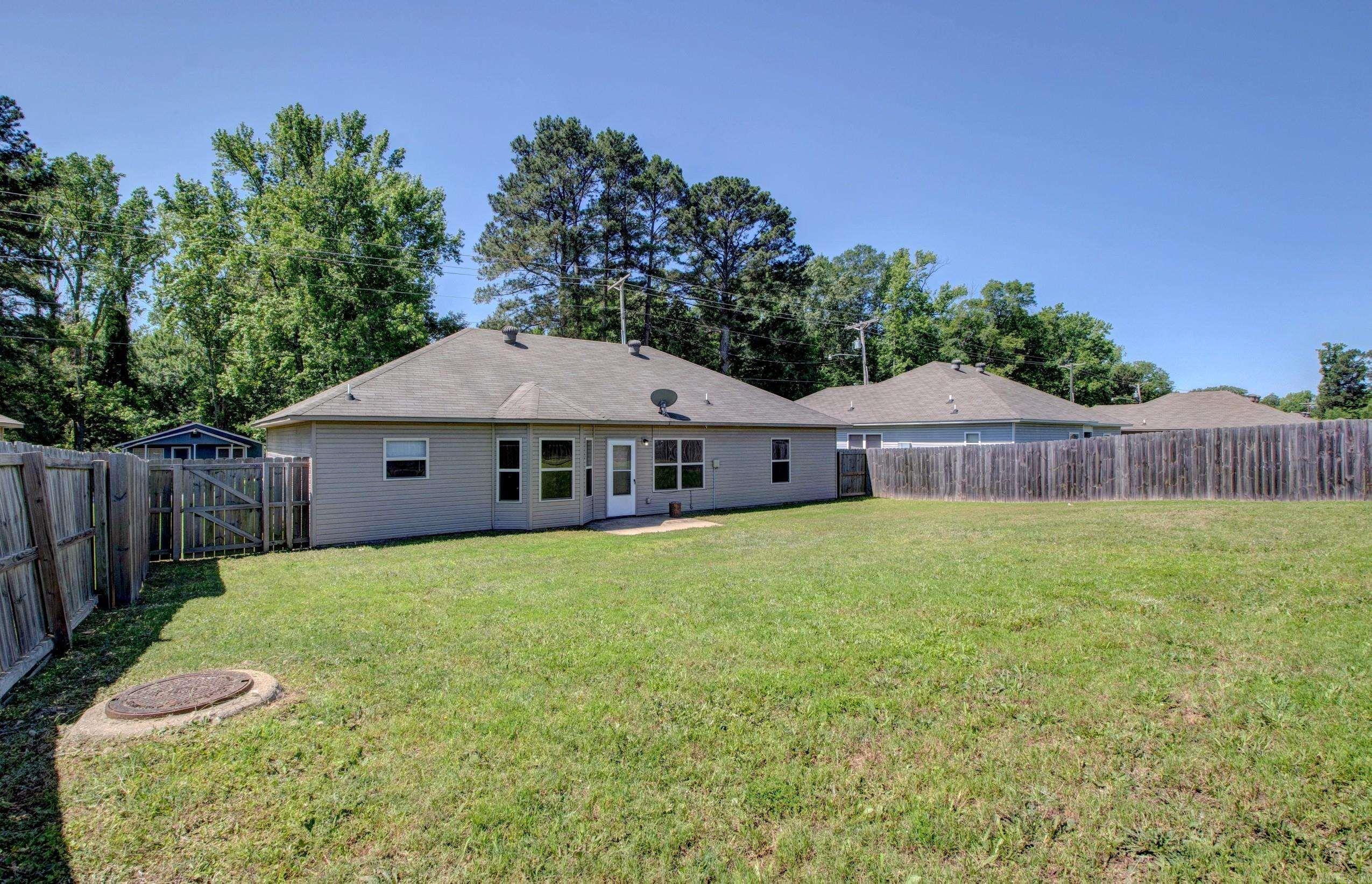 GREENWOOD ACRES - Residential