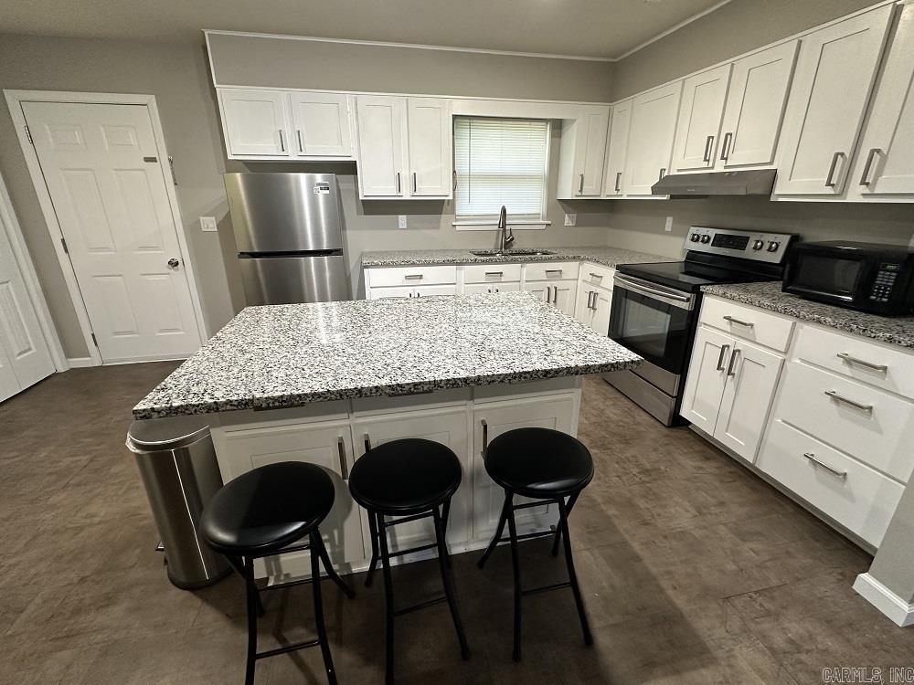 Meadowbrook II - Residential