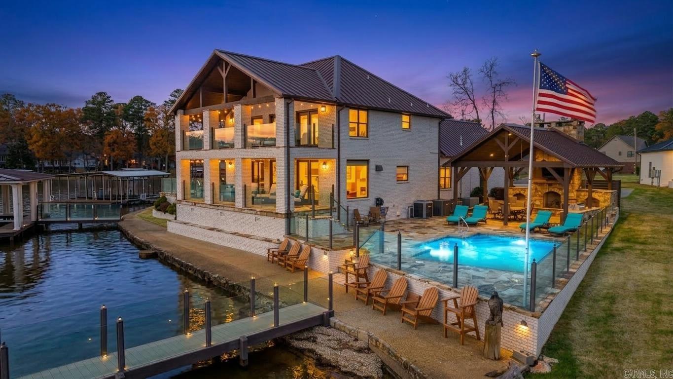 LAKEVIEW - Residential