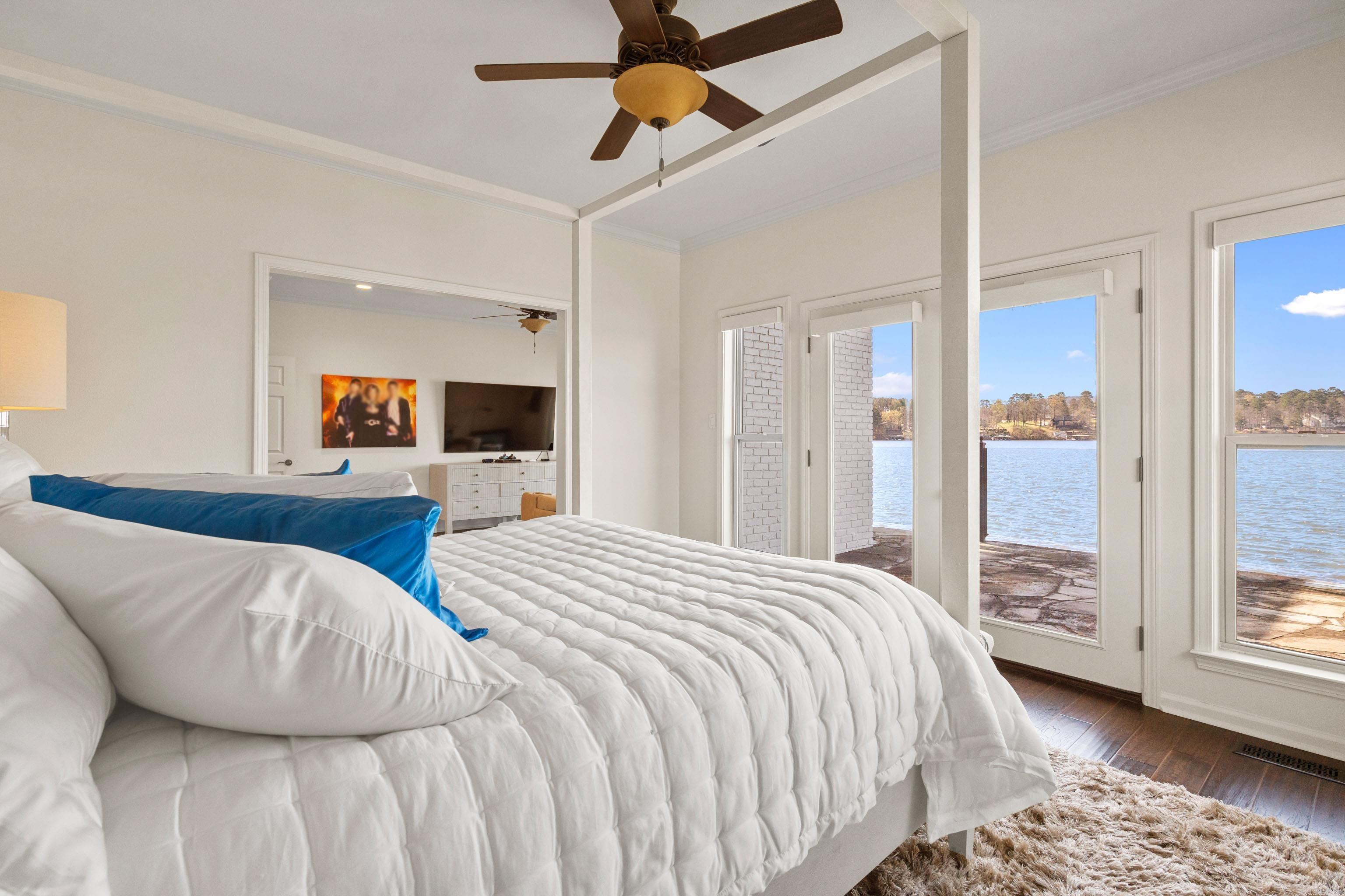 LAKEVIEW - Residential