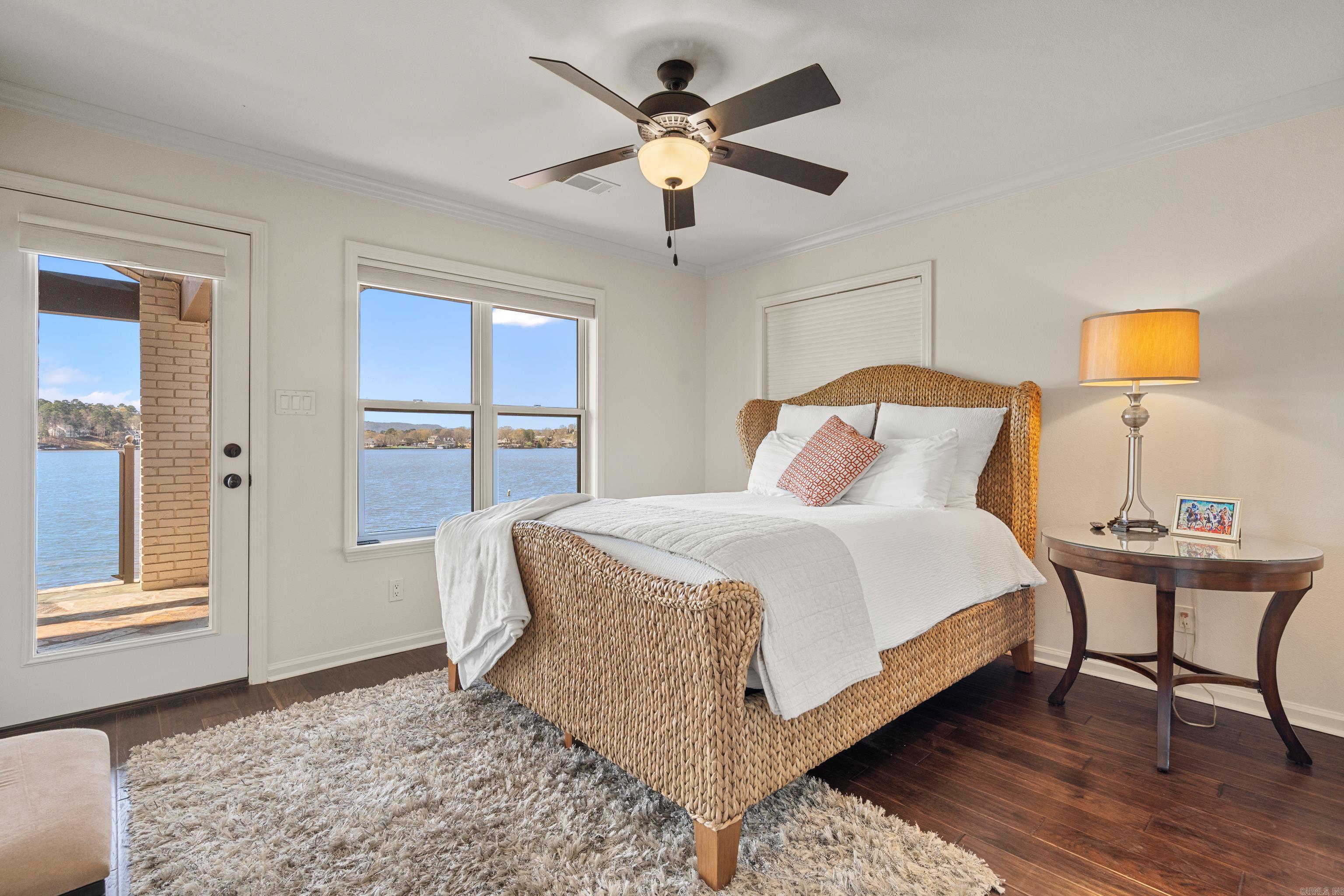 LAKEVIEW - Residential