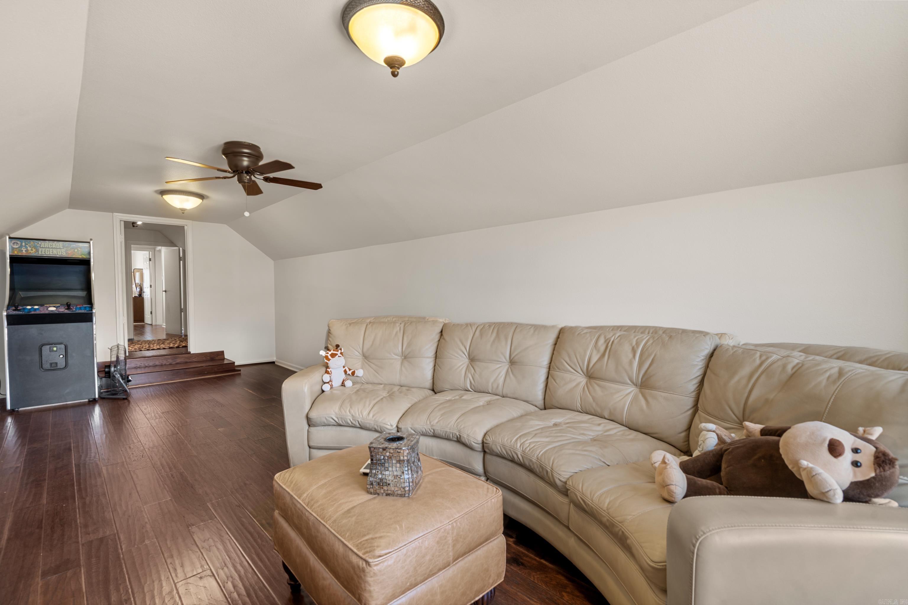 LAKEVIEW - Residential