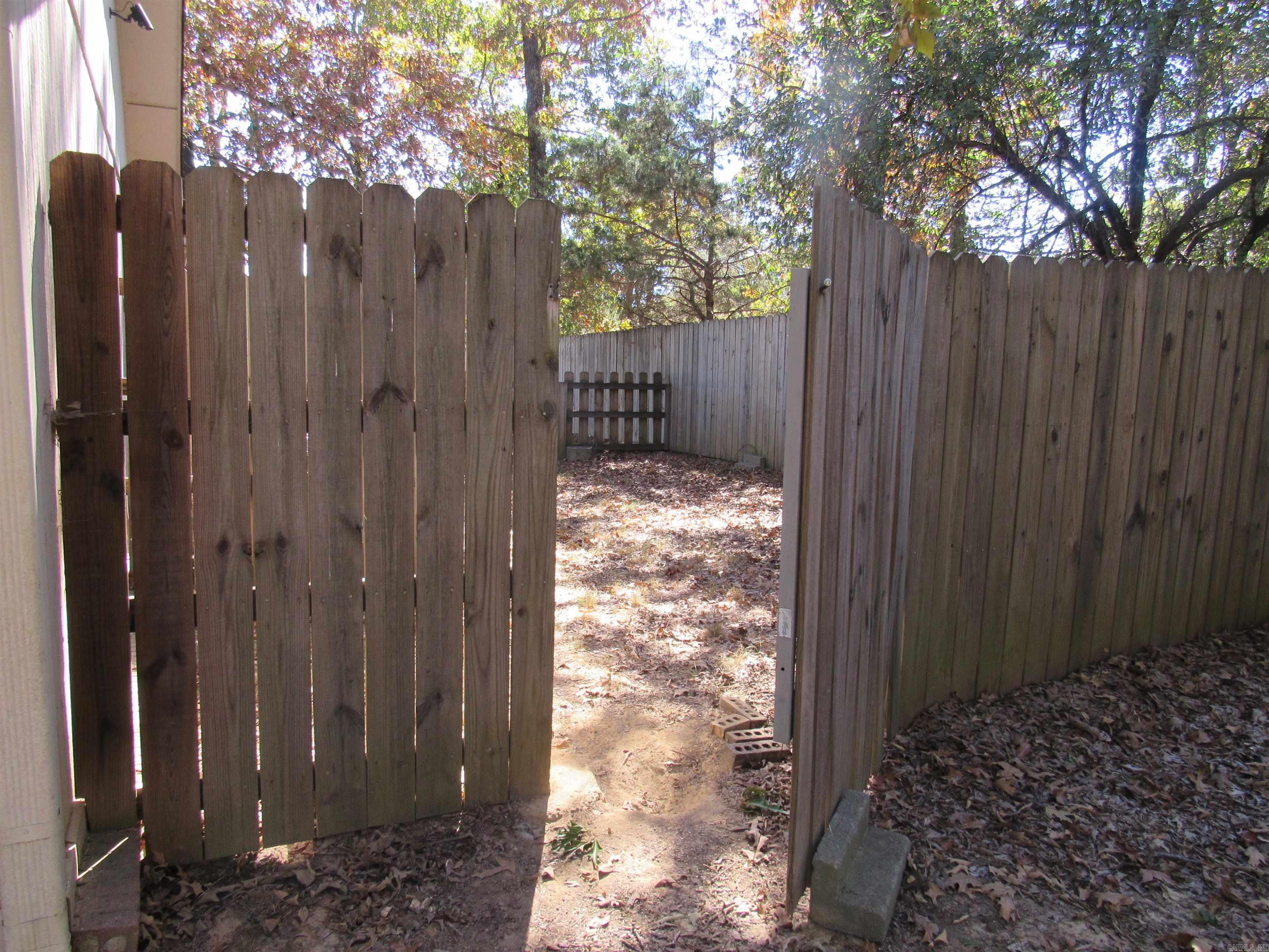 Metes & Bounds - Residential Lease