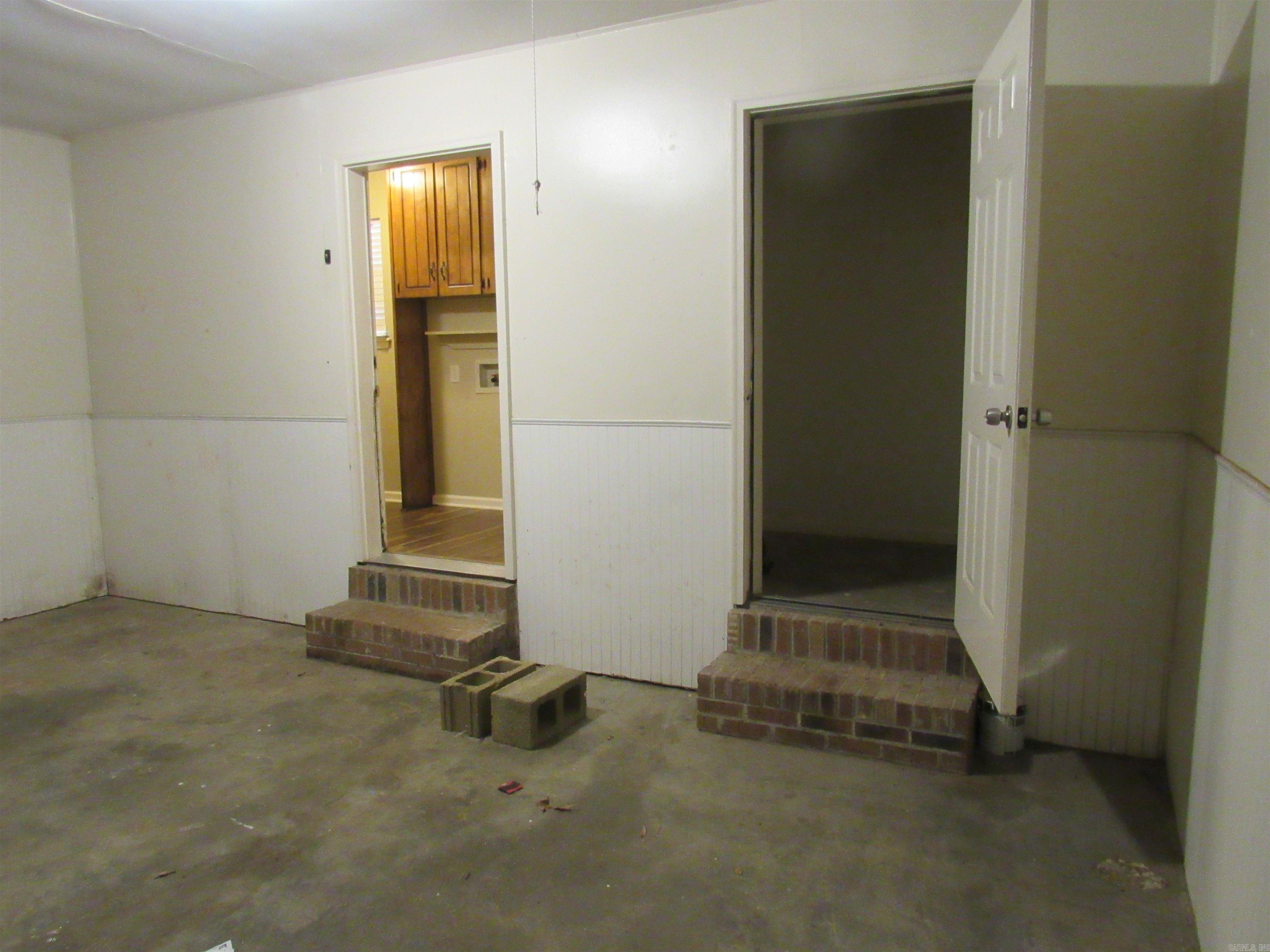 Metes & Bounds - Residential Lease