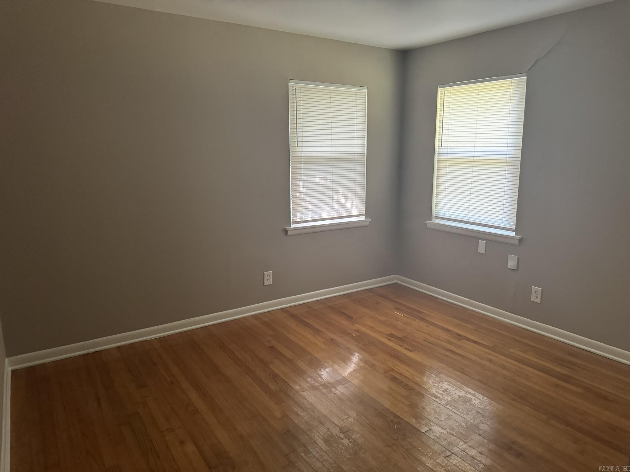 WAKEFIELD VILLAGE - Residential